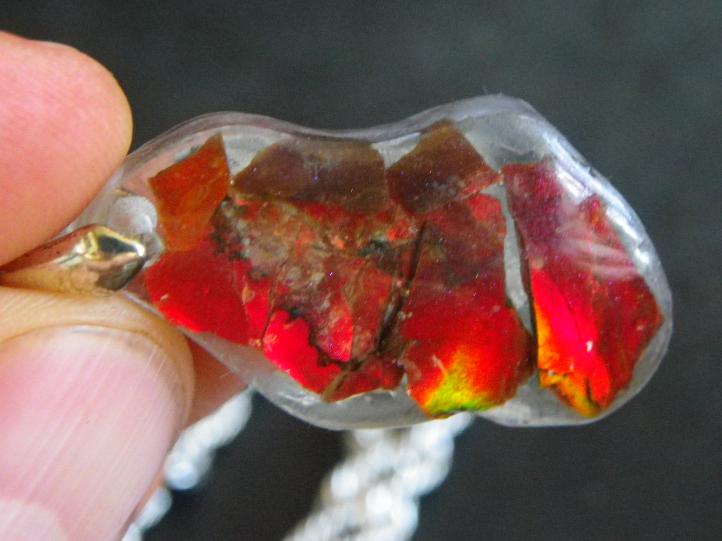 Nice Ammolite Double sided Pendant 24cts +Titanium rope Chain Red/Gold Colours Canada