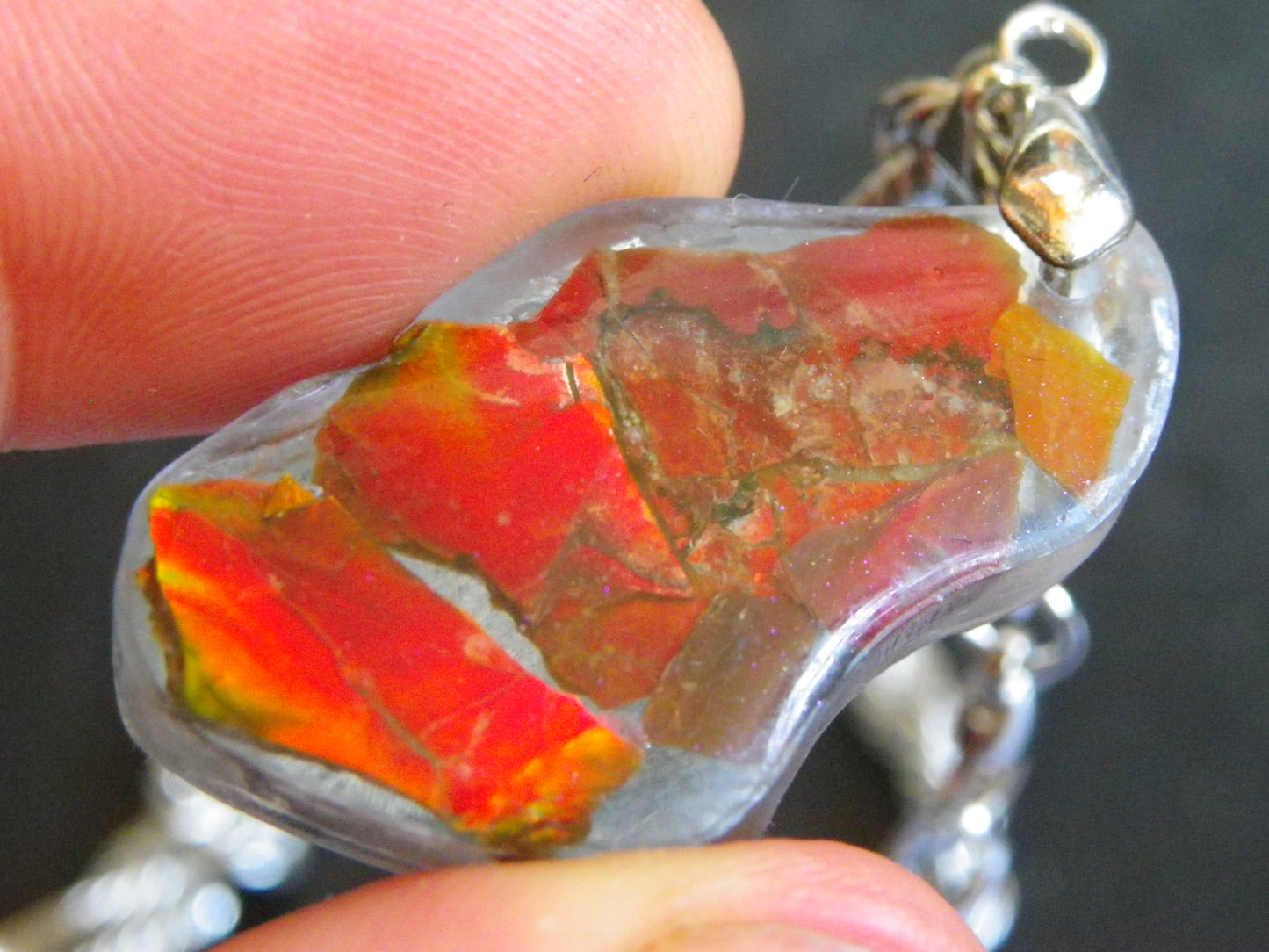 Nice Ammolite Double sided Pendant 24cts +Titanium rope Chain Red/Gold Colours Canada