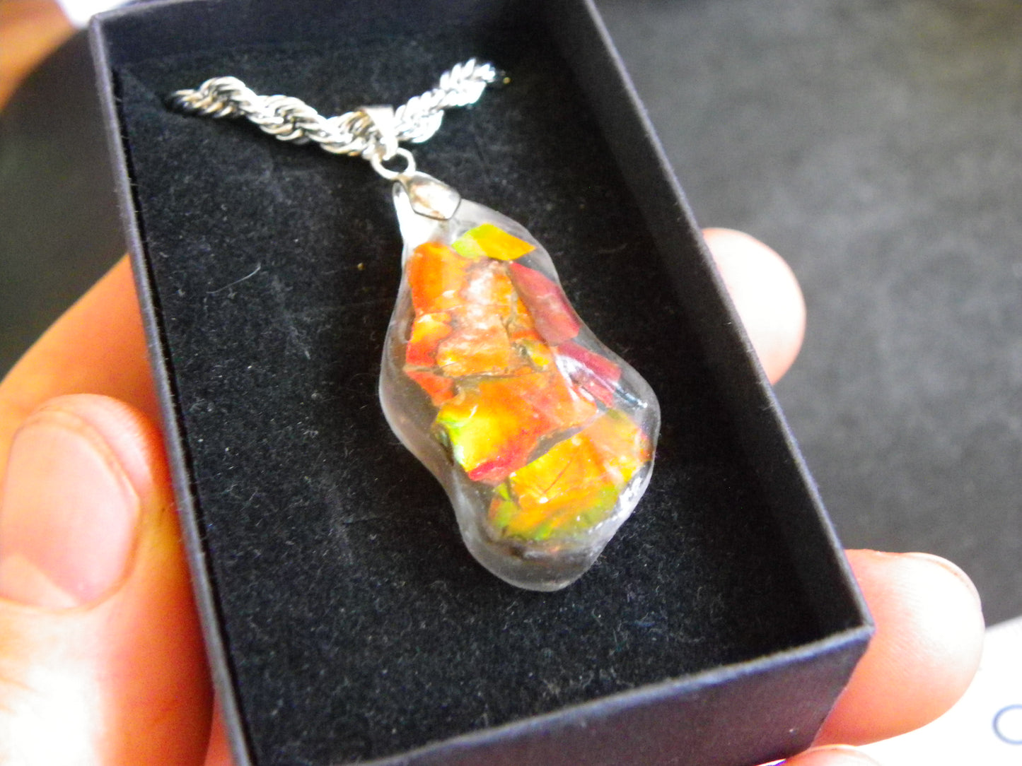 Nice Ammolite Double sided Pendant 24cts +Titanium rope Chain Red/Gold Colours Canada