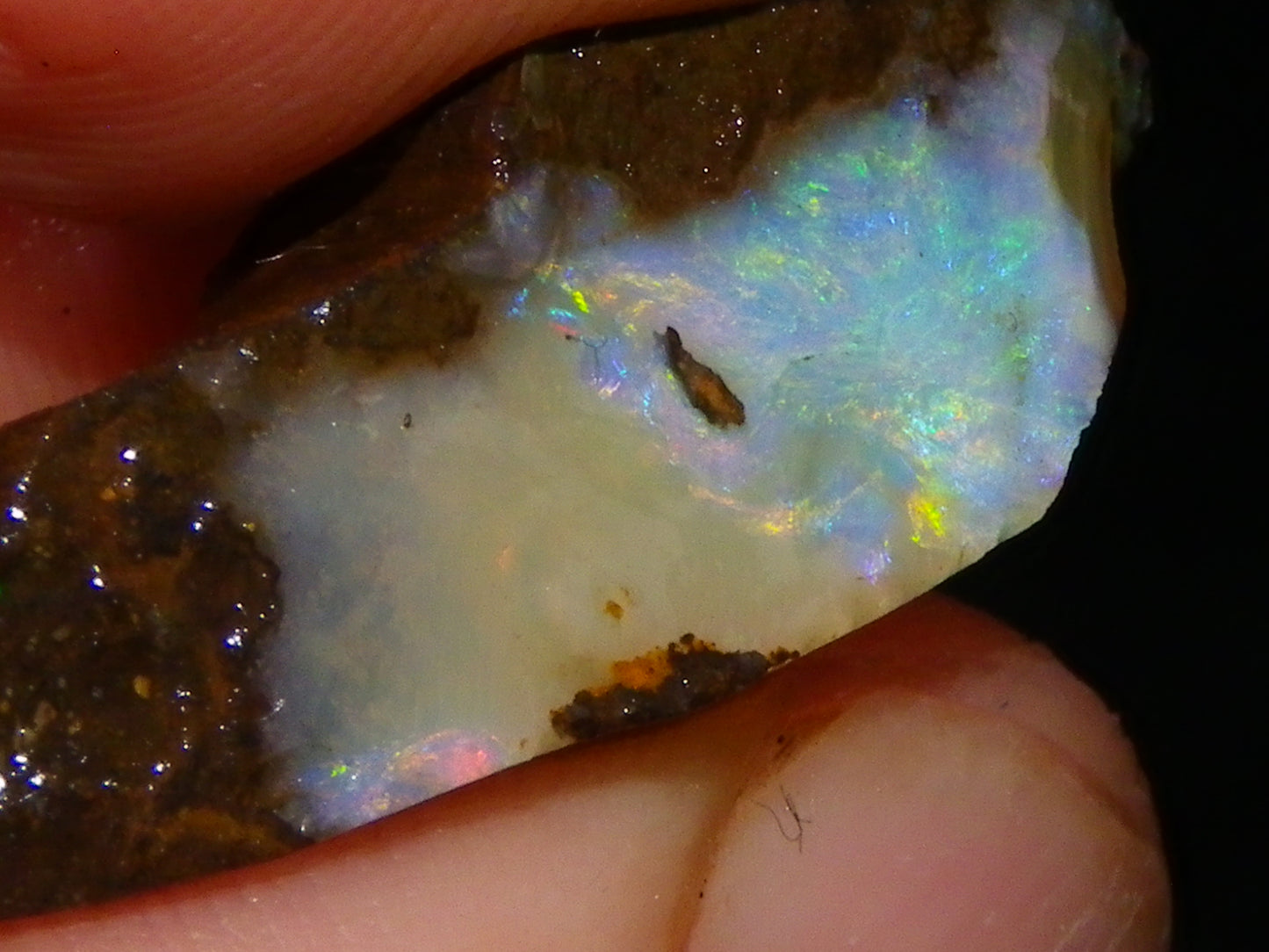 5 Nice Rubbed Boulder Opals 196cts Queensland Australia Patterns/Fires