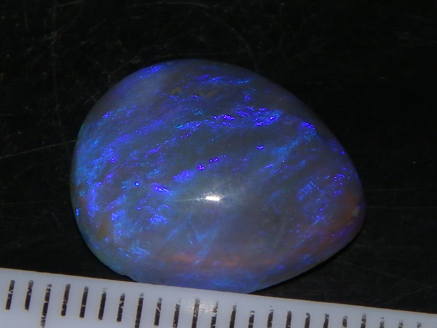 Nice Lightning Ridge Crystal Opal Cab 9.09cts Blue/Purple Fires Australia