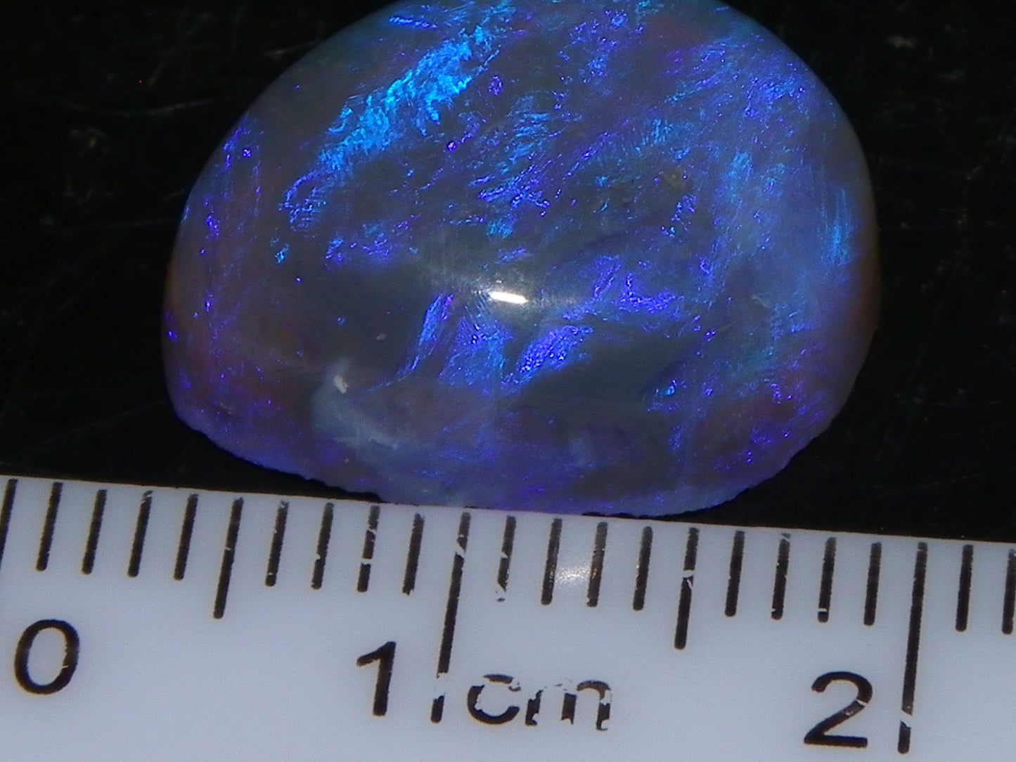 Nice Lightning Ridge Crystal Opal Cab 9.09cts Blue/Purple Fires Australia