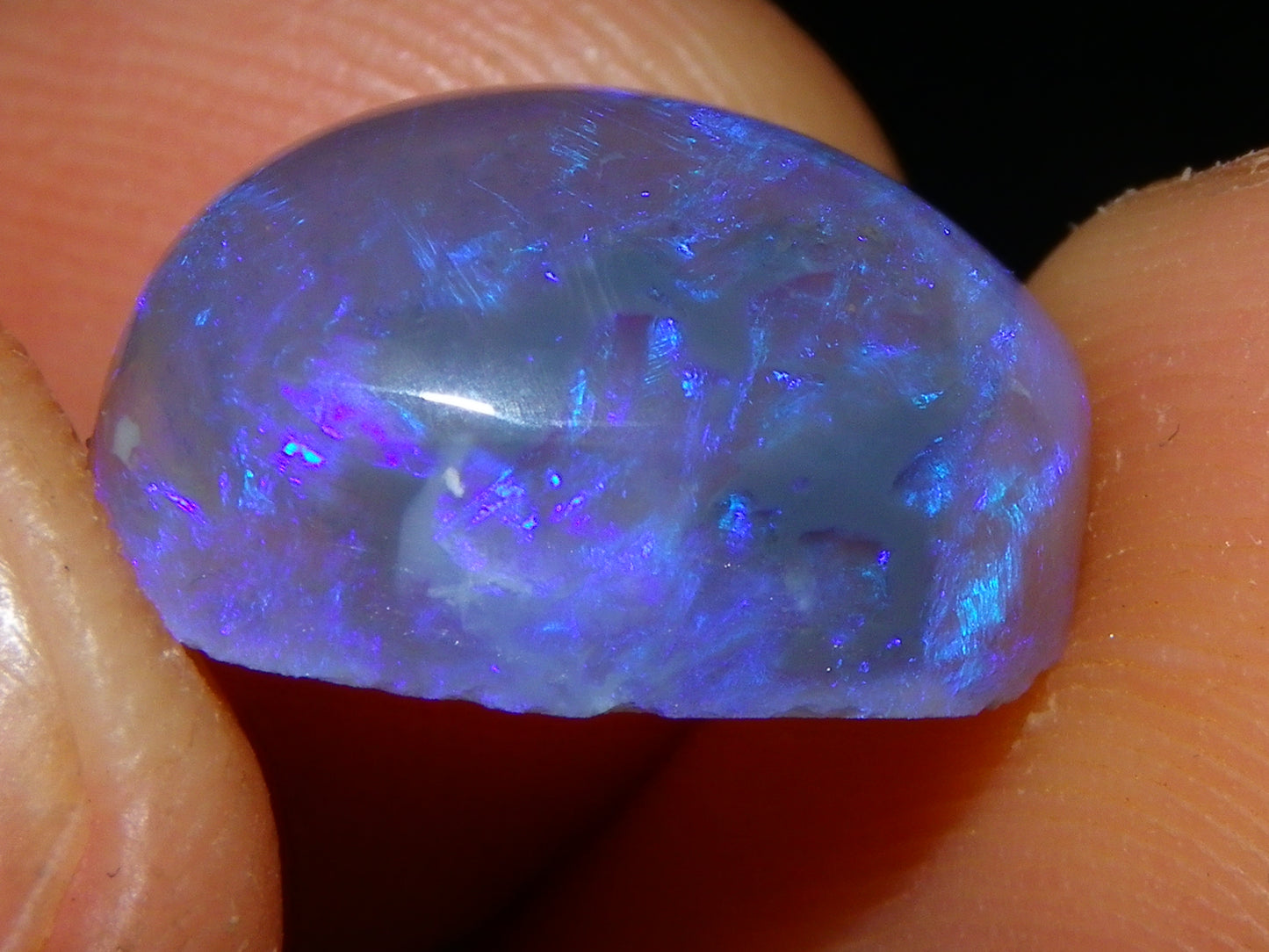 Nice Lightning Ridge Crystal Opal Cab 9.09cts Blue/Purple Fires Australia