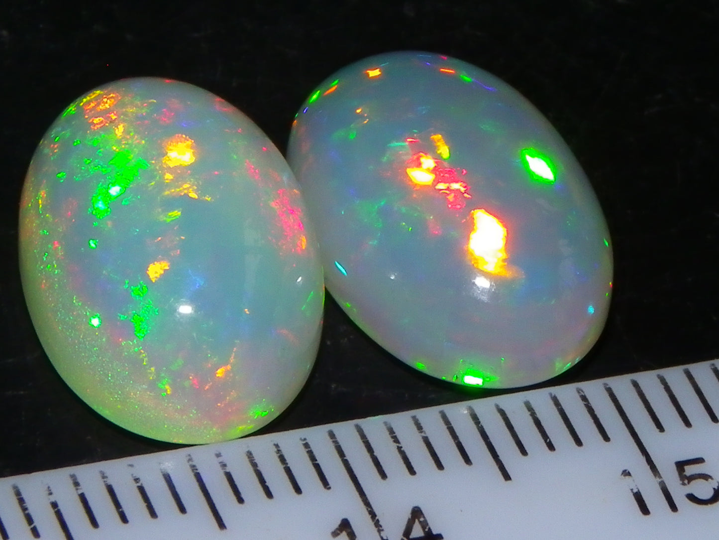 2 Nice Quality Welo Crystal Opal Cabs 8.66cts Ethiopia Multicolour Fires Red/Greens