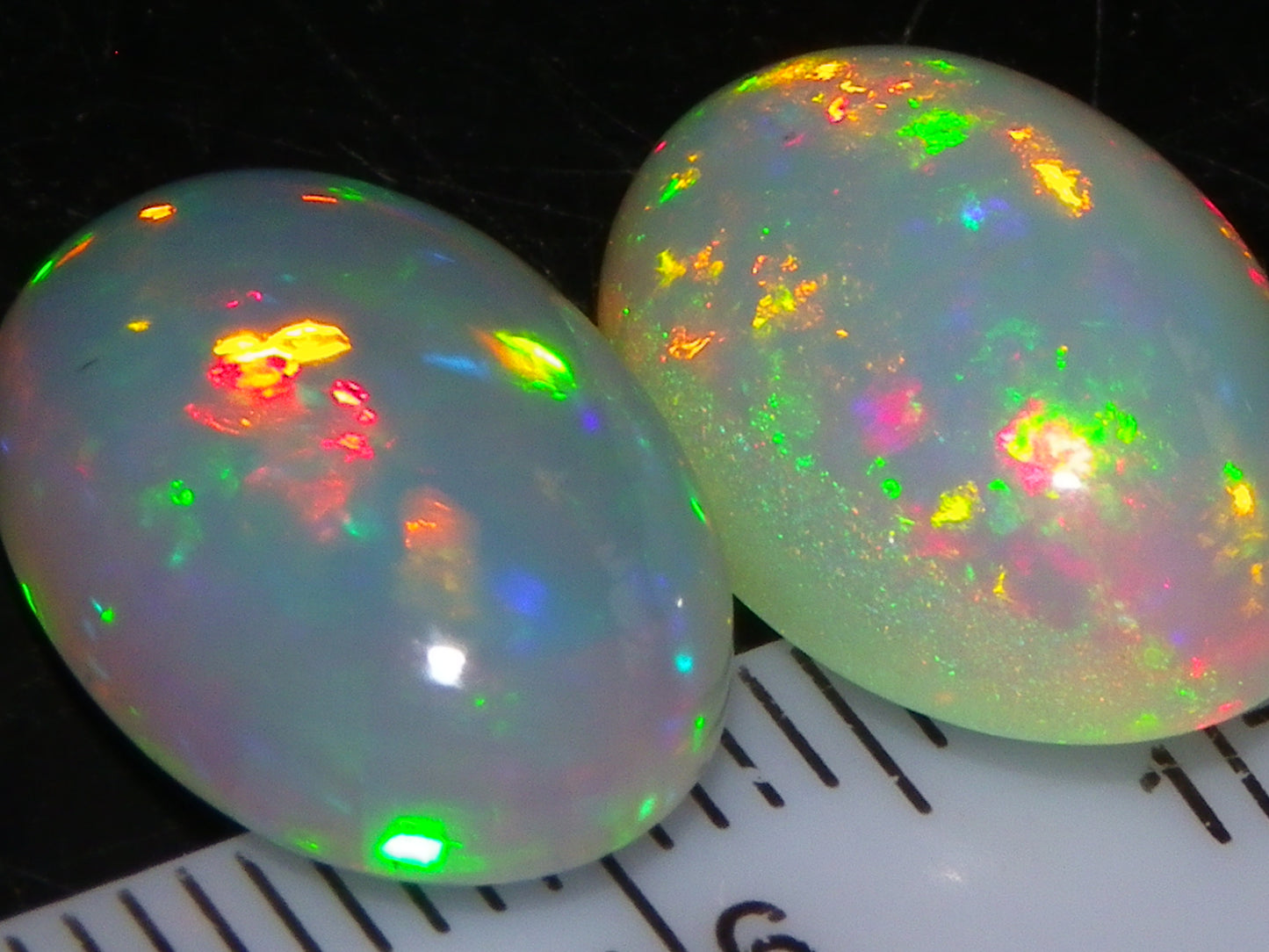 2 Nice Quality Welo Crystal Opal Cabs 8.66cts Ethiopia Multicolour Fires Red/Greens