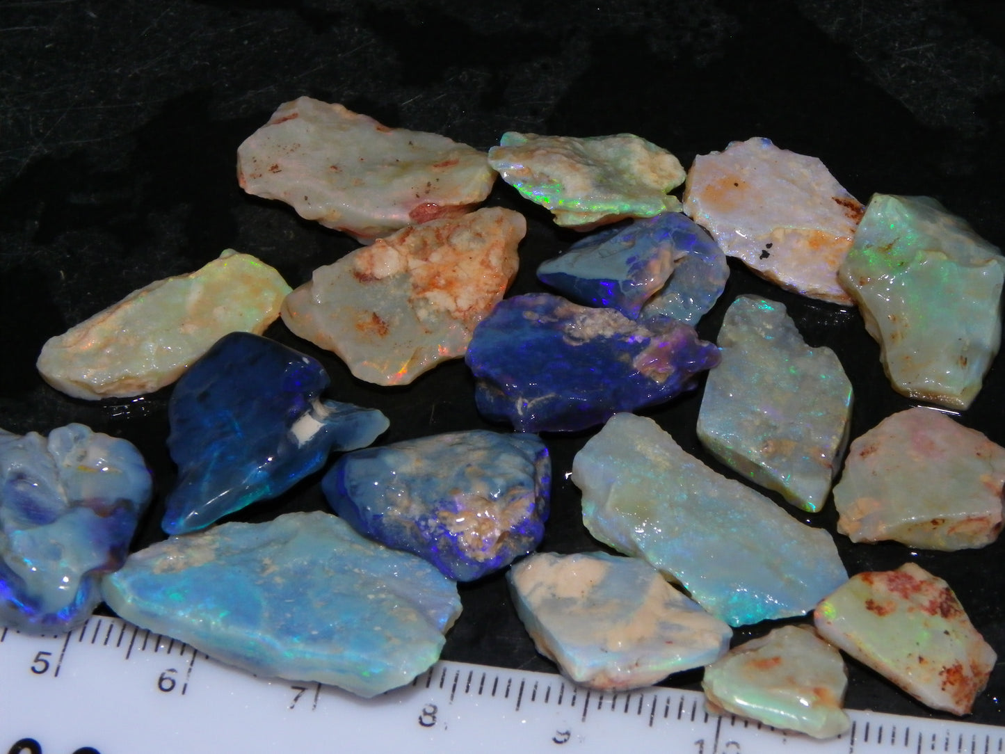 Nice Rough Lightning Ridge Seam Opal Parcel 112cts Crystal/Black Base Blue/Greens Australia