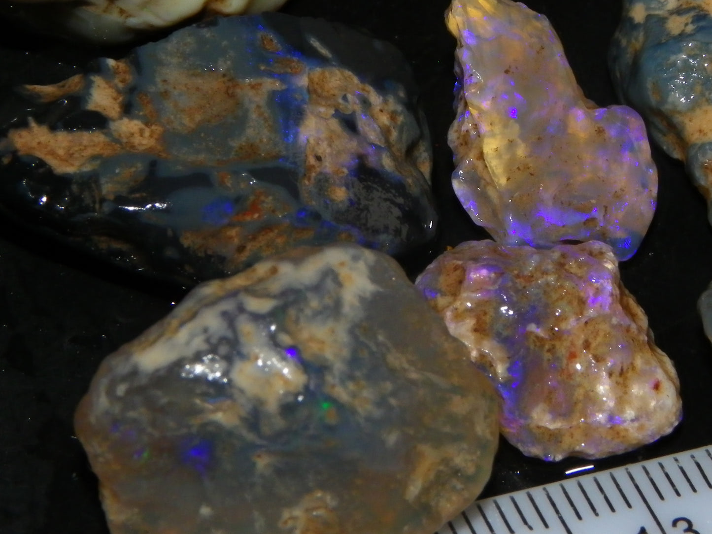 Nice Rough/Rubbed Lightning Ridge Opal Parcel 254.6cts Nobby/Crystal 1 Rub :)