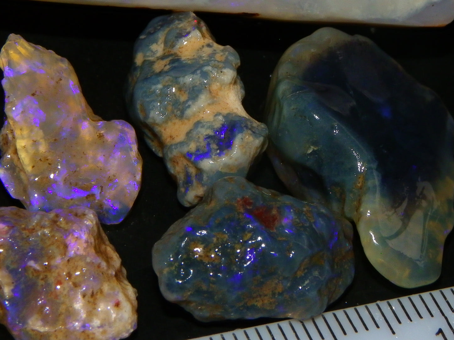 Nice Rough/Rubbed Lightning Ridge Opal Parcel 254.6cts Nobby/Crystal 1 Rub :)