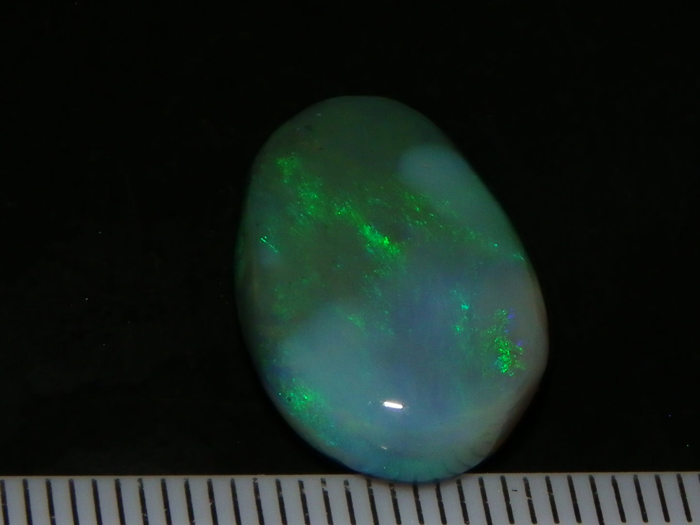 Nice Dark Base Lightning Ridge Opal Rub/Preform 13.3cts Green Fires Australia :)