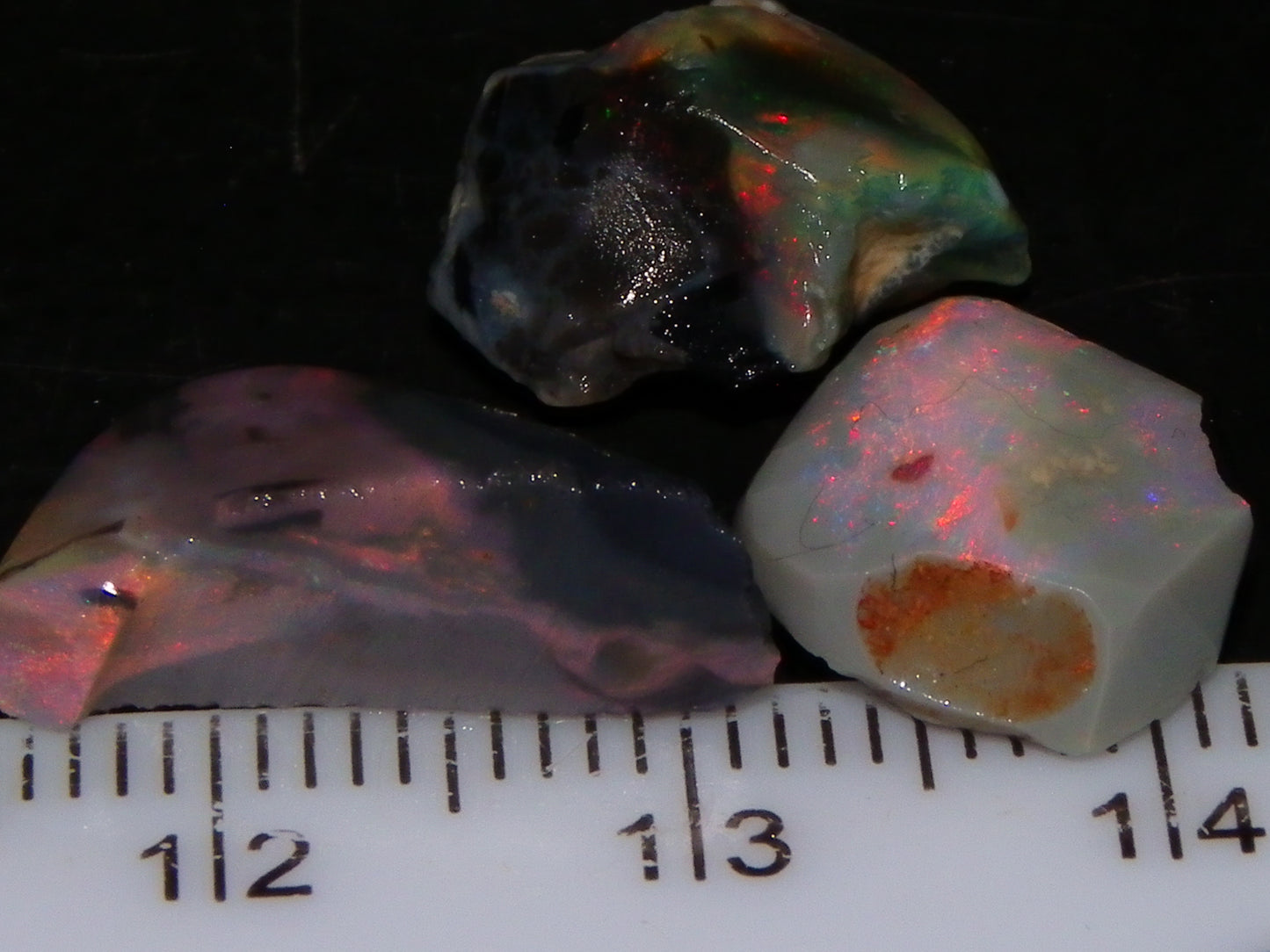 Nice Dark/Black Opal Rough/Rubs 13.7cts Lightning Ridge Australia Pinks/Reds :)