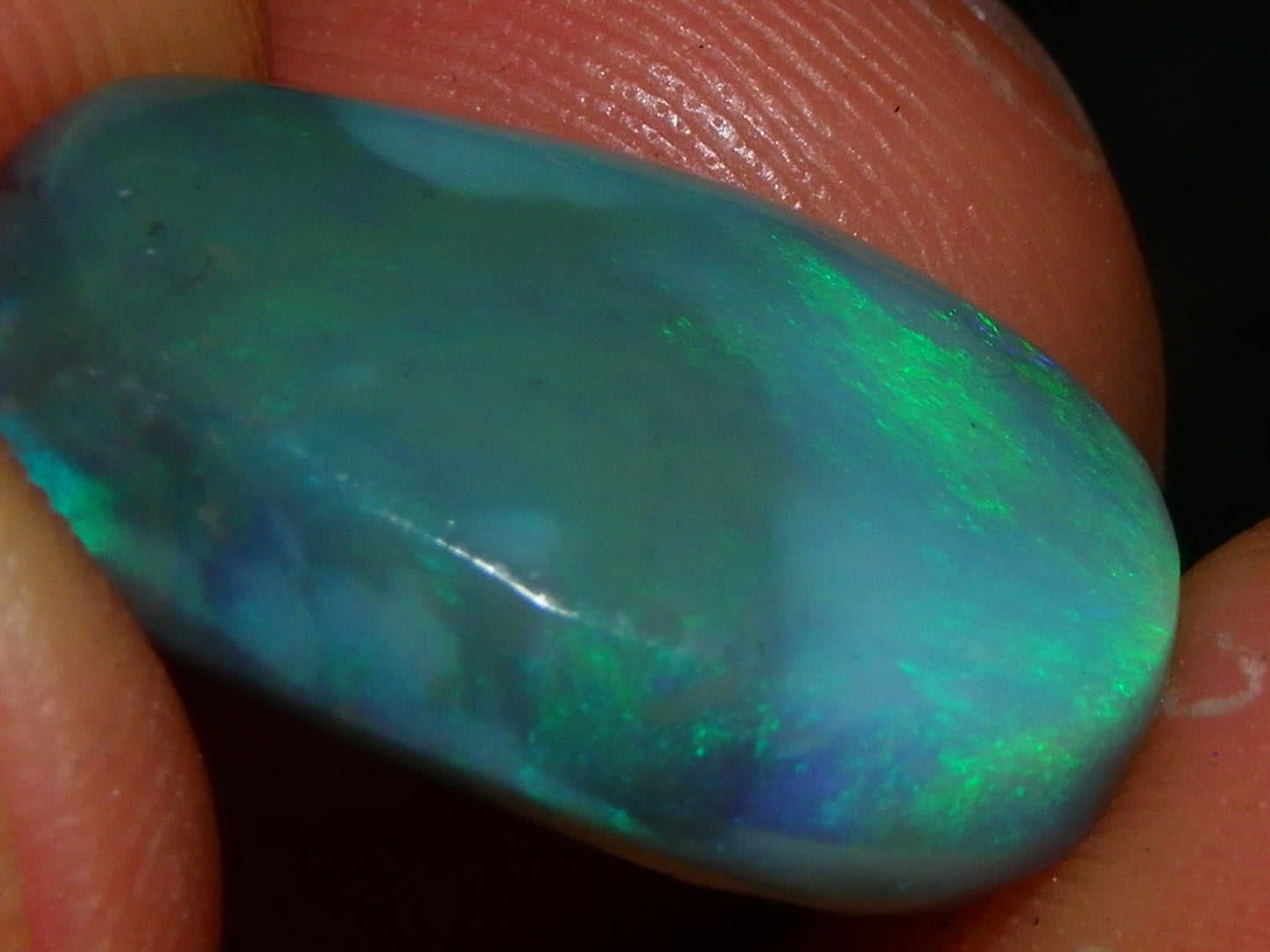 Nice Dark Base Lightning Ridge Opal Rub/Preform 13.3cts Green Fires Australia :)