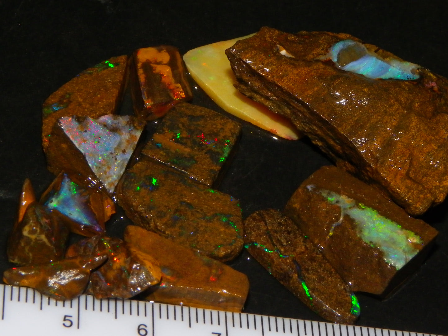 Nice Boulder Opal Rough/Rubs 179cts Mixed Fires Ironstone Base Queensland Au
