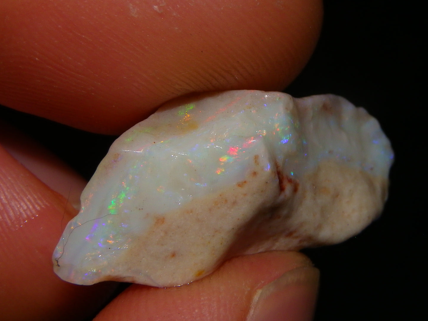 Nice Rough Opal Specimens/Seam 58.5cts Coober Pedy Australia Multicolours