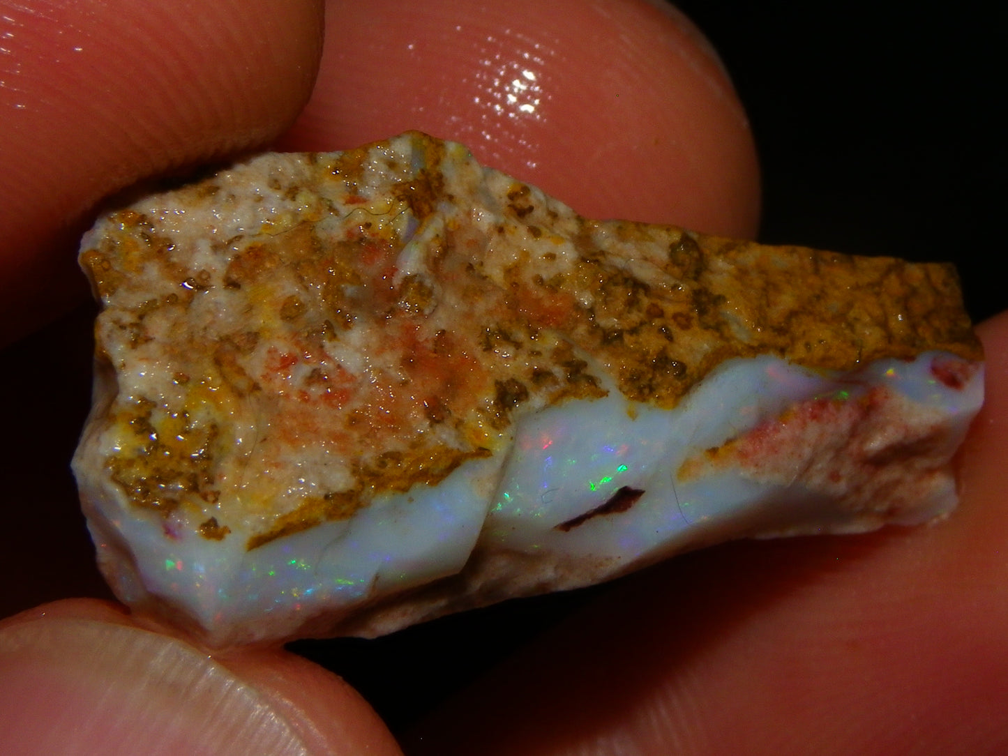 Nice Rough Opal Specimens/Seam 58.5cts Coober Pedy Australia Multicolours