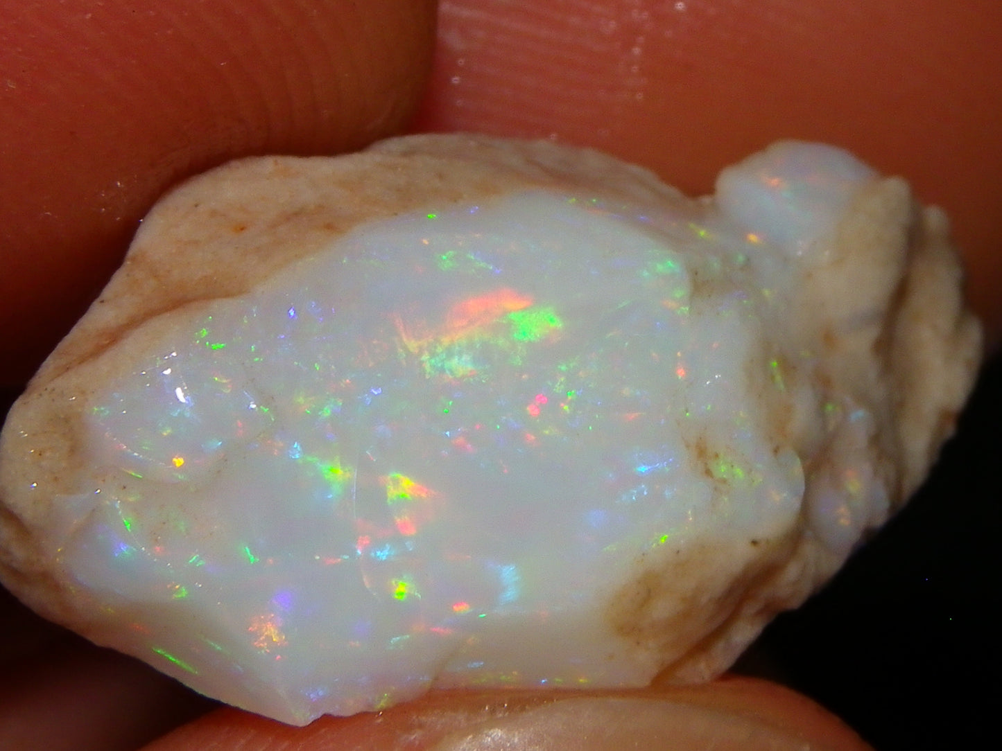 Nice Rough Opal Specimens/Seam 58.5cts Coober Pedy Australia Multicolours