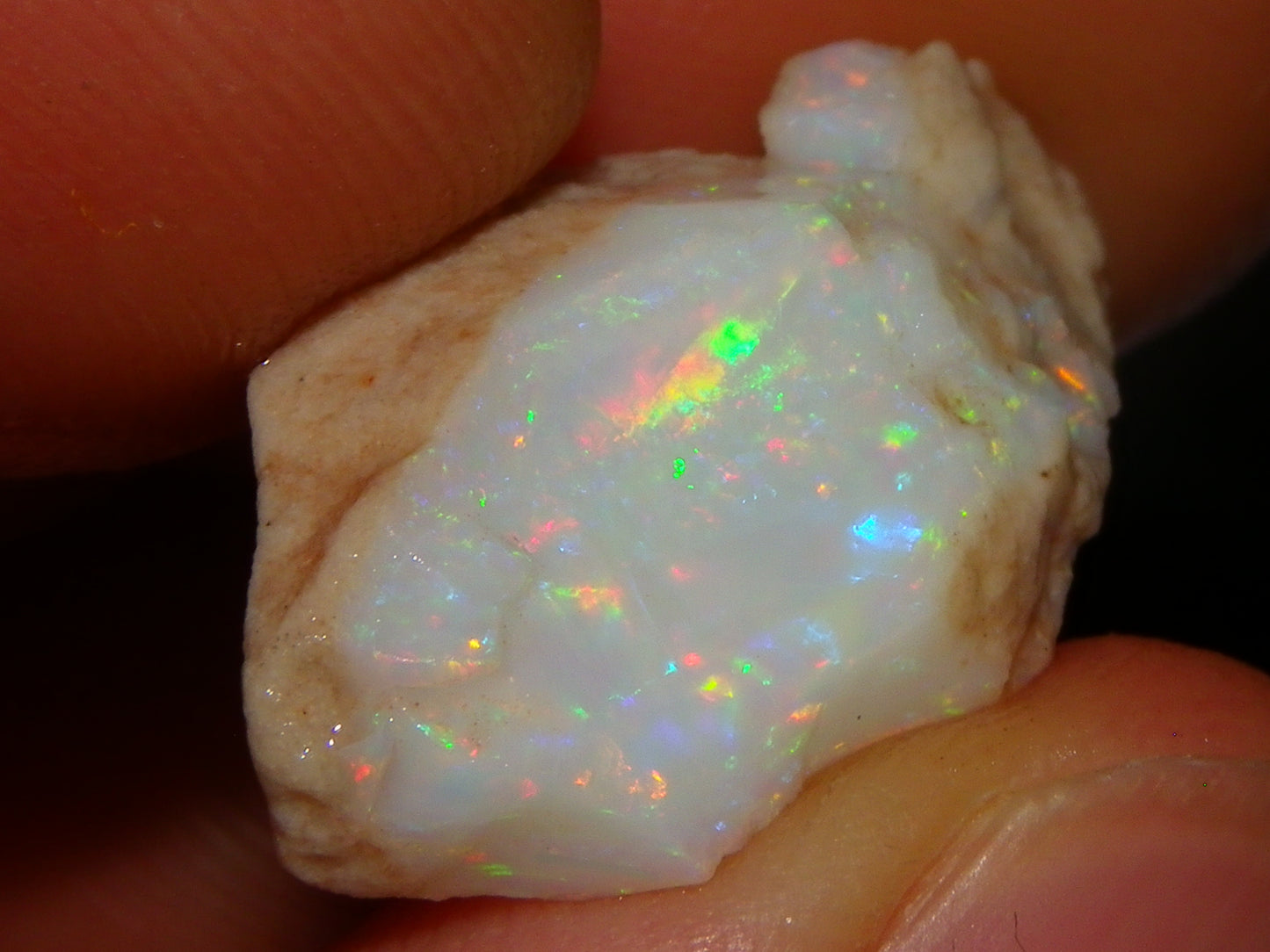 Nice Rough Opal Specimens/Seam 58.5cts Coober Pedy Australia Multicolours