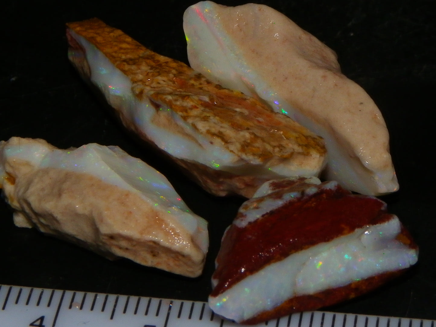 Nice Rough Opal Specimens/Seam 58.5cts Coober Pedy Australia Multicolours