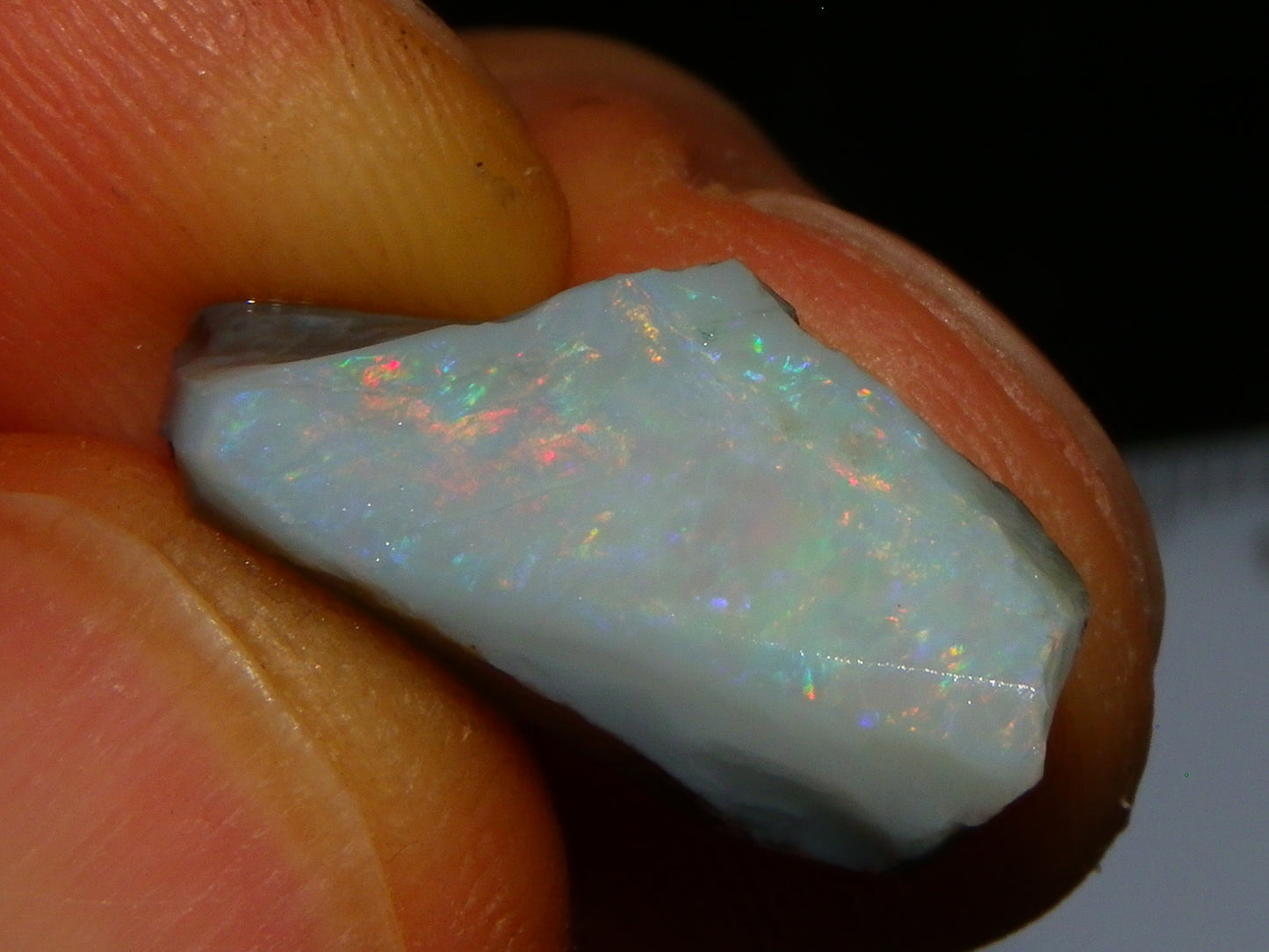 Nice Lightning Ridge Opal Grey/Light Rubs 41cts Pink/Green/Blue Fires Australia