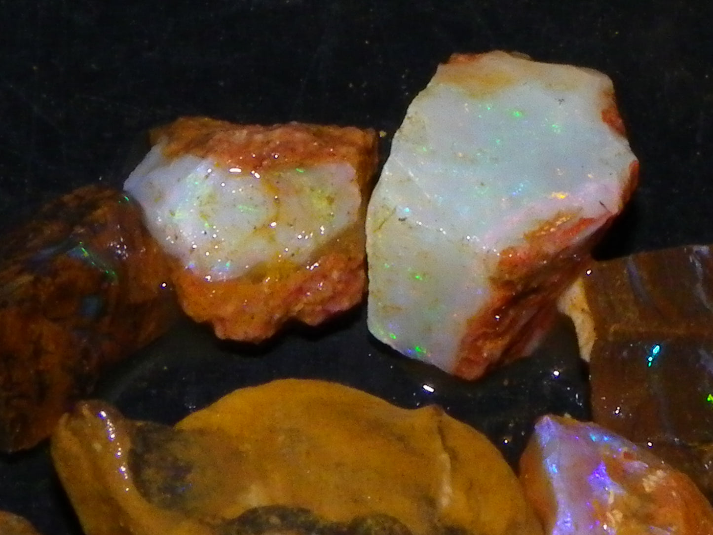 Nice Matrix/Boulder Opal Small Specimens 350cts Queensland Australia Some Fires