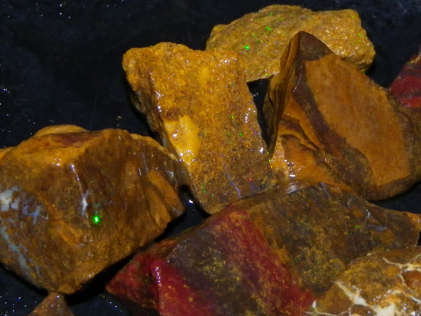 Nice Matrix/Boulder Opal Small Specimens 350cts Queensland Australia Some Fires