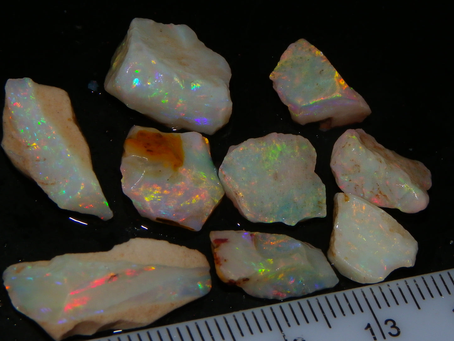 Nice Coober Pedy Opal Rough Parcel 27.4cts Bright Multicolours Crystal/Milky Base Seam