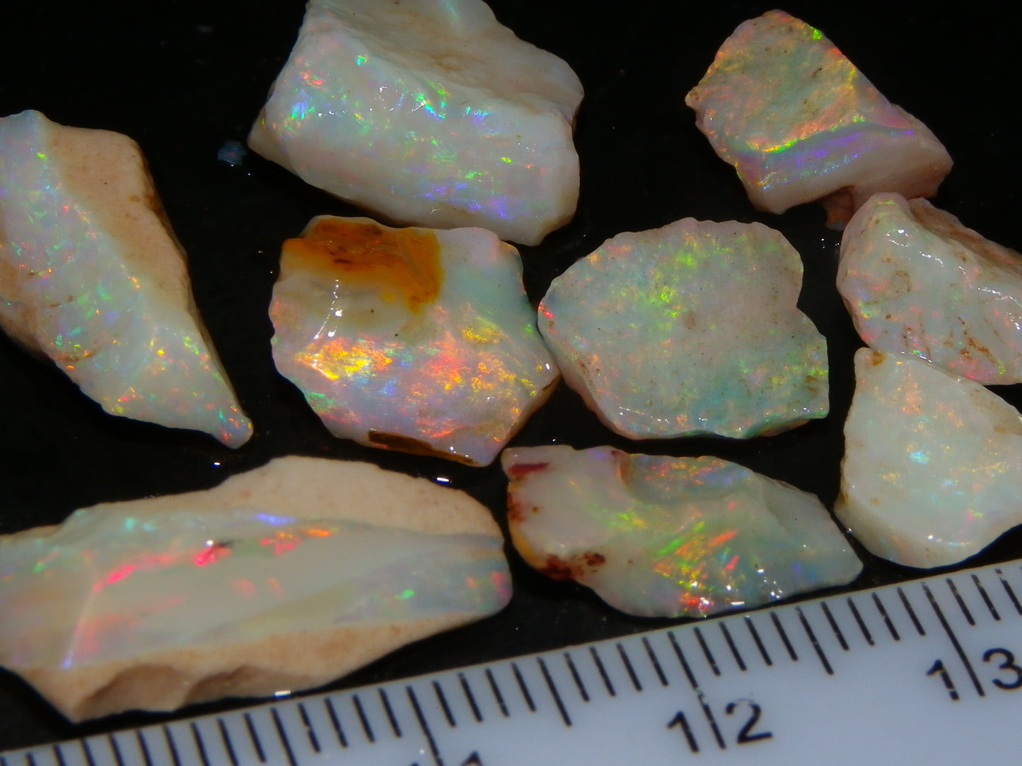 Nice Coober Pedy Opal Rough Parcel 27.4cts Bright Multicolours Crystal/Milky Base Seam