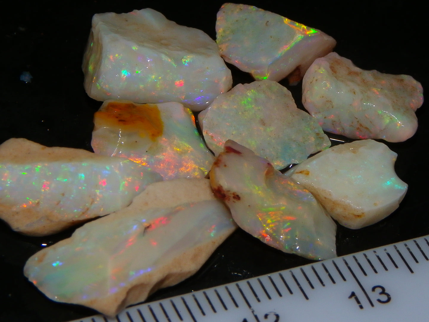 Nice Coober Pedy Opal Rough Parcel 27.4cts Bright Multicolours Crystal/Milky Base Seam