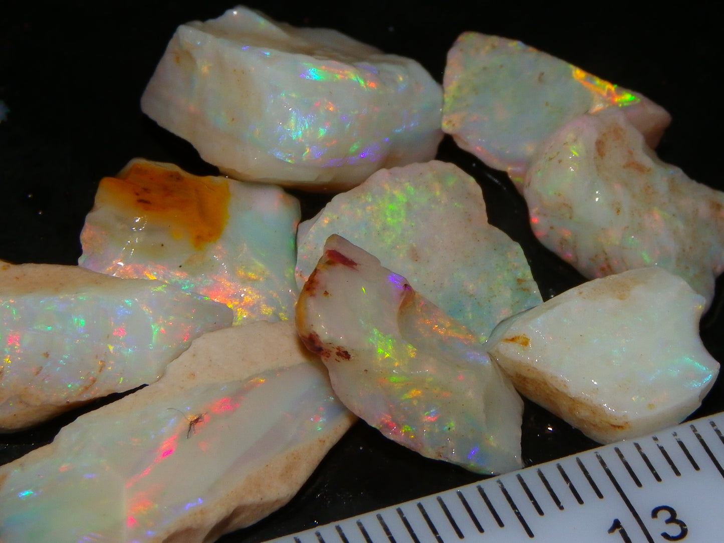 Nice Coober Pedy Opal Rough Parcel 27.4cts Bright Multicolours Crystal/Milky Base Seam