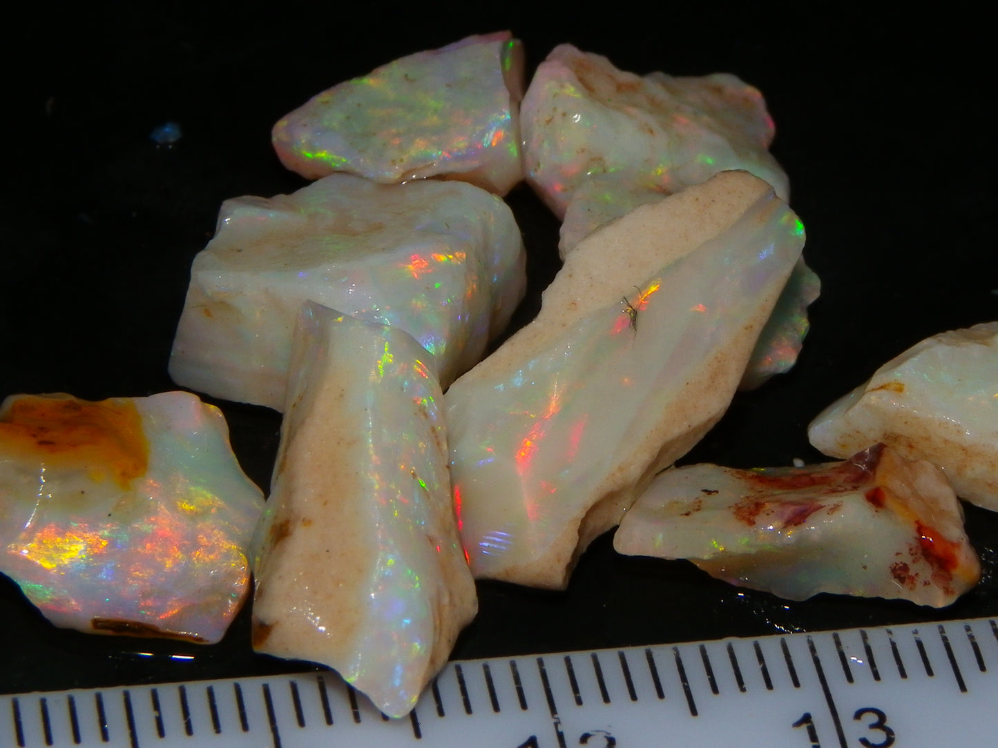 Nice Coober Pedy Opal Rough Parcel 27.4cts Bright Multicolours Crystal/Milky Base Seam