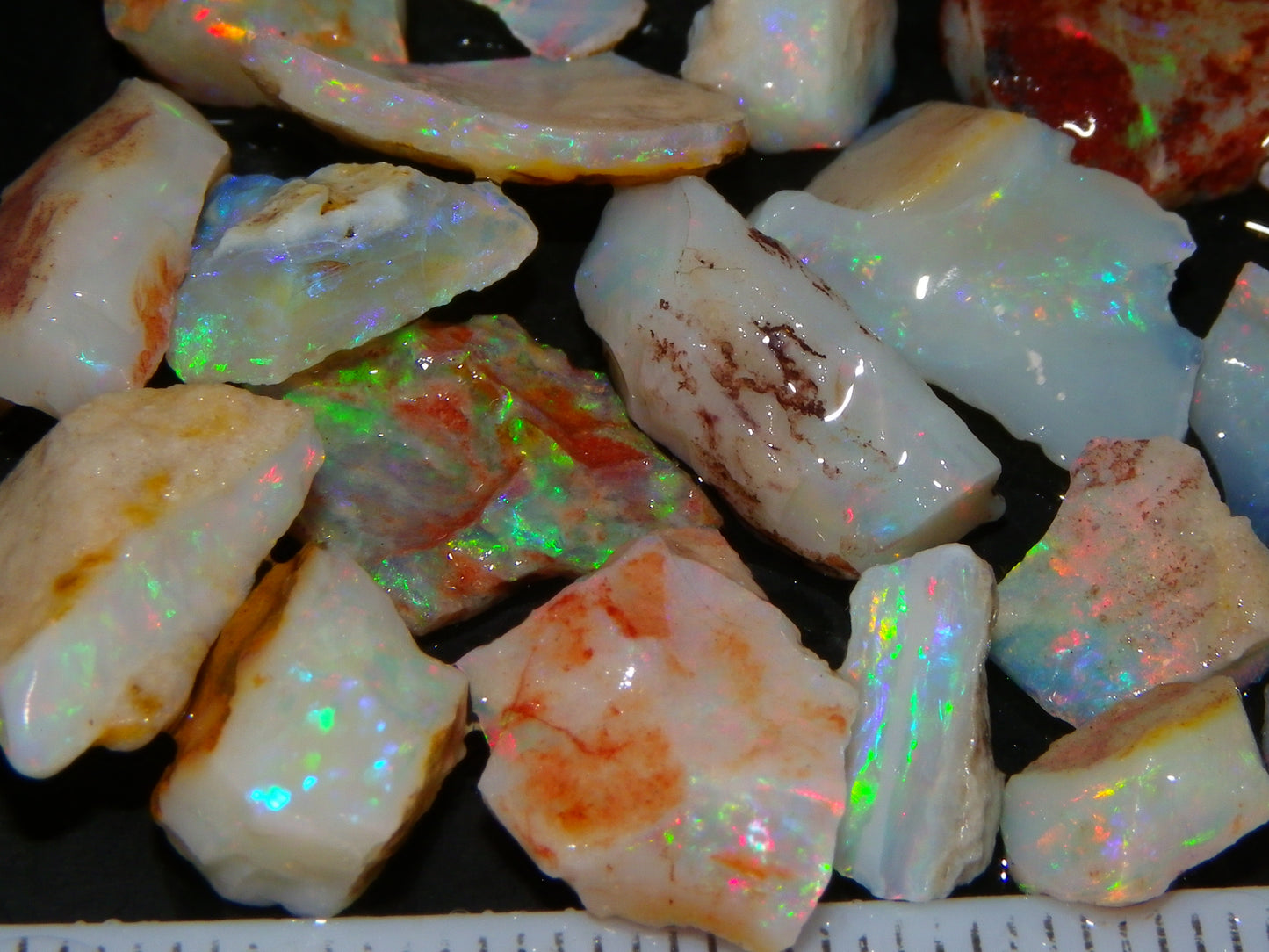 Nice Coober Pedy Opal Rough/Specimens 85.4cts Multicolour Milky/Crystal :)