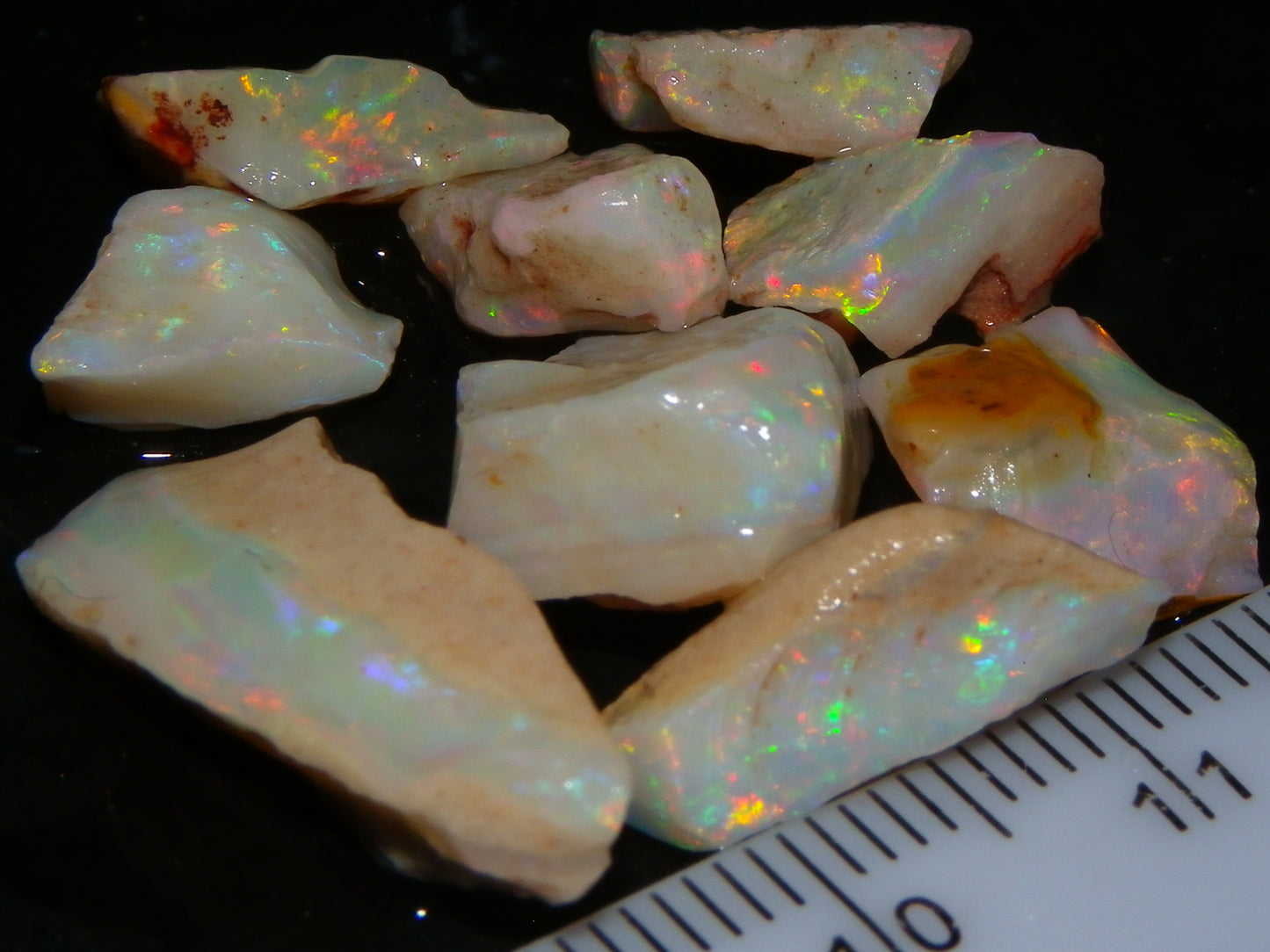 Nice Coober Pedy Opal Rough Parcel 27.4cts Bright Multicolours Crystal/Milky Base Seam