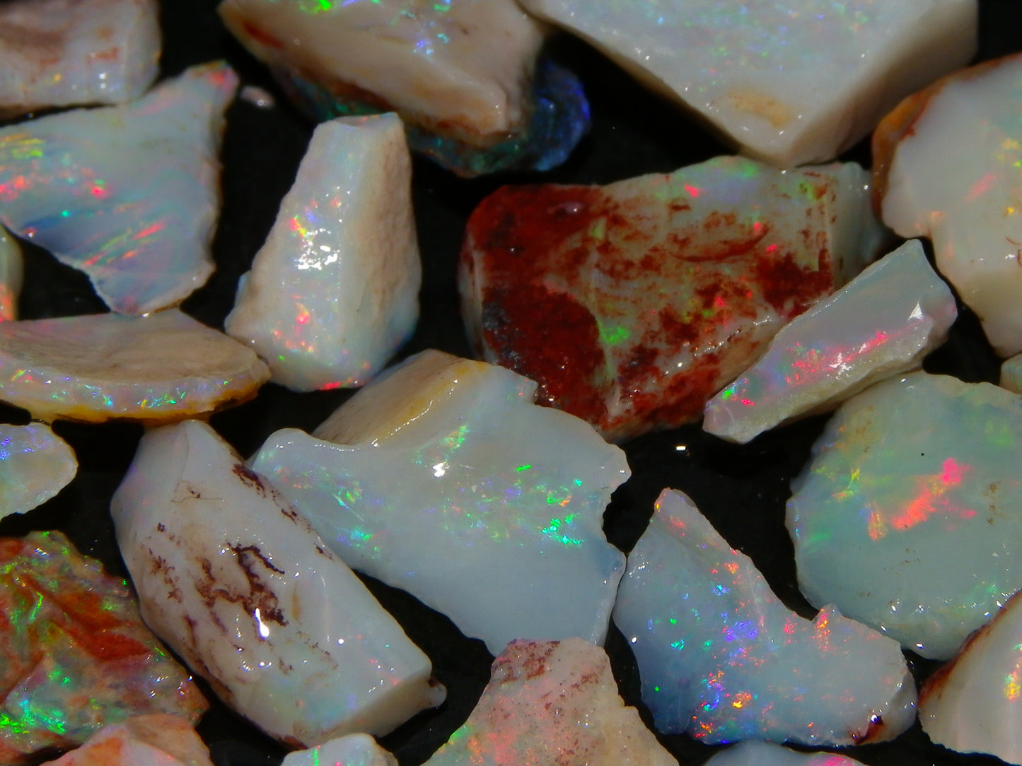 Nice Coober Pedy Opal Rough/Specimens 85.4cts Multicolour Milky/Crystal :)