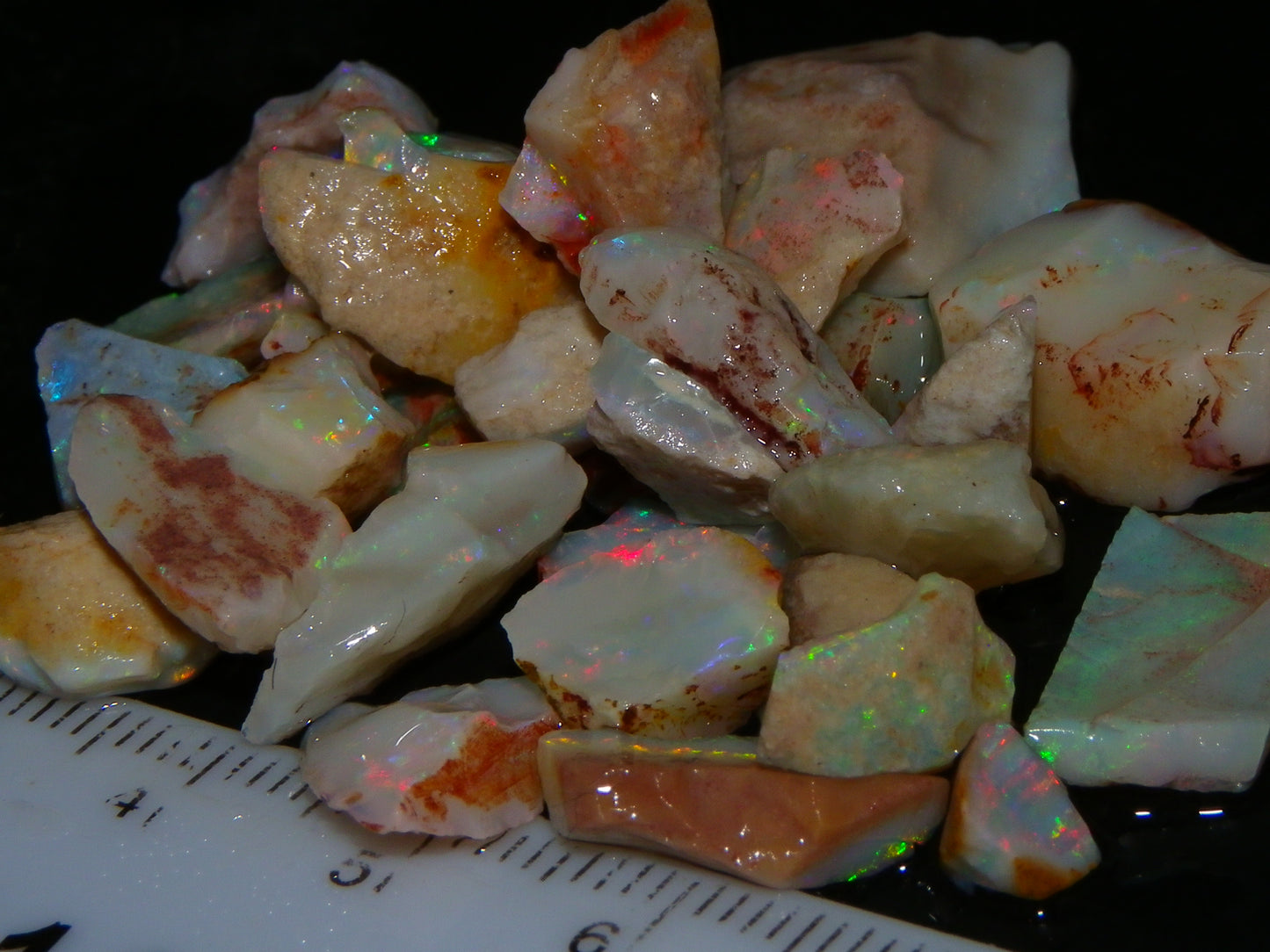 Nice Coober Pedy Opal Rough/Specimens 85.4cts Multicolour Milky/Crystal :)