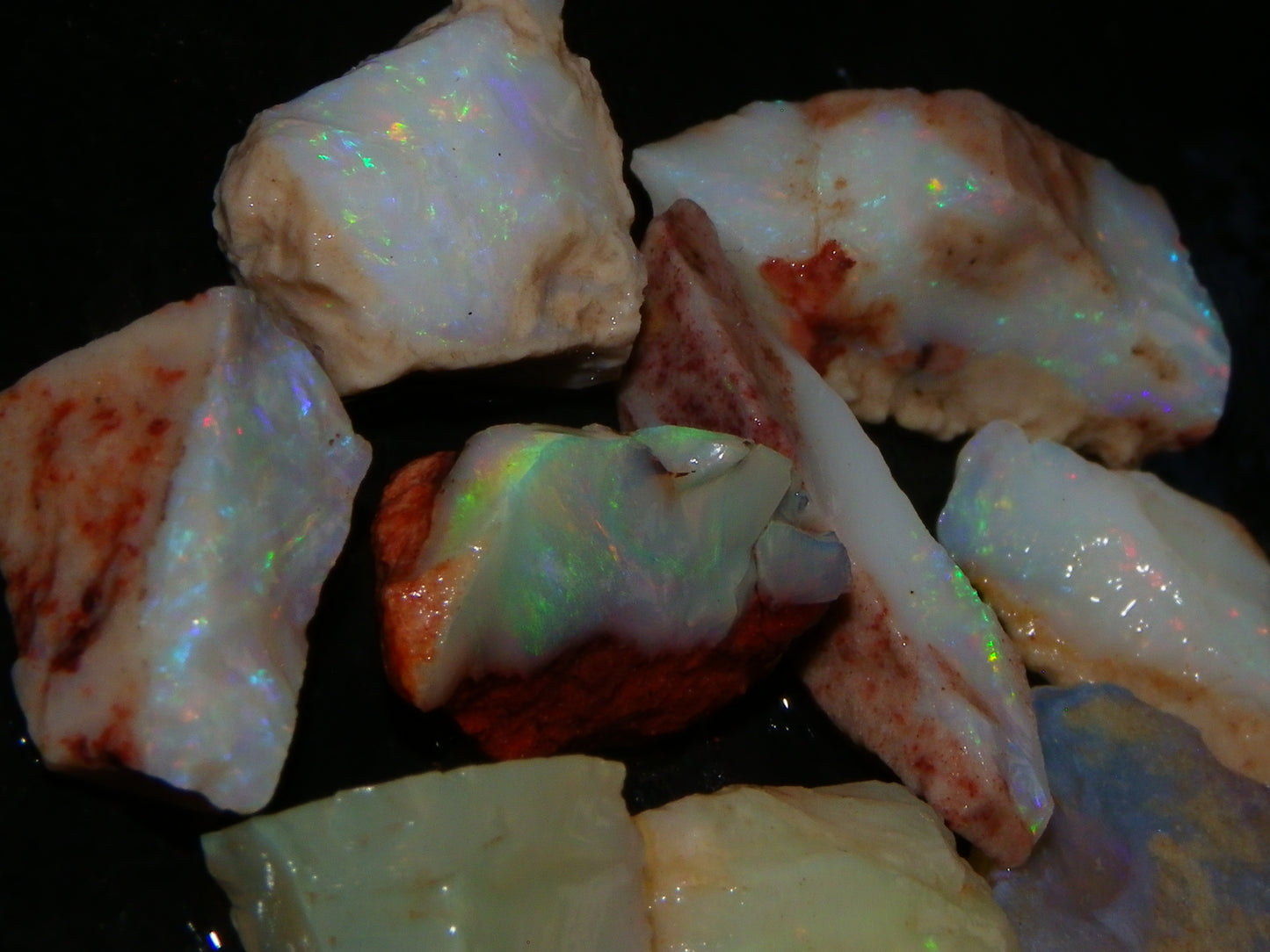 Nice Rough Coober Pedy Opal Parcel 77cts Seam/Crystal Lot Blue/Purples/Multicolours