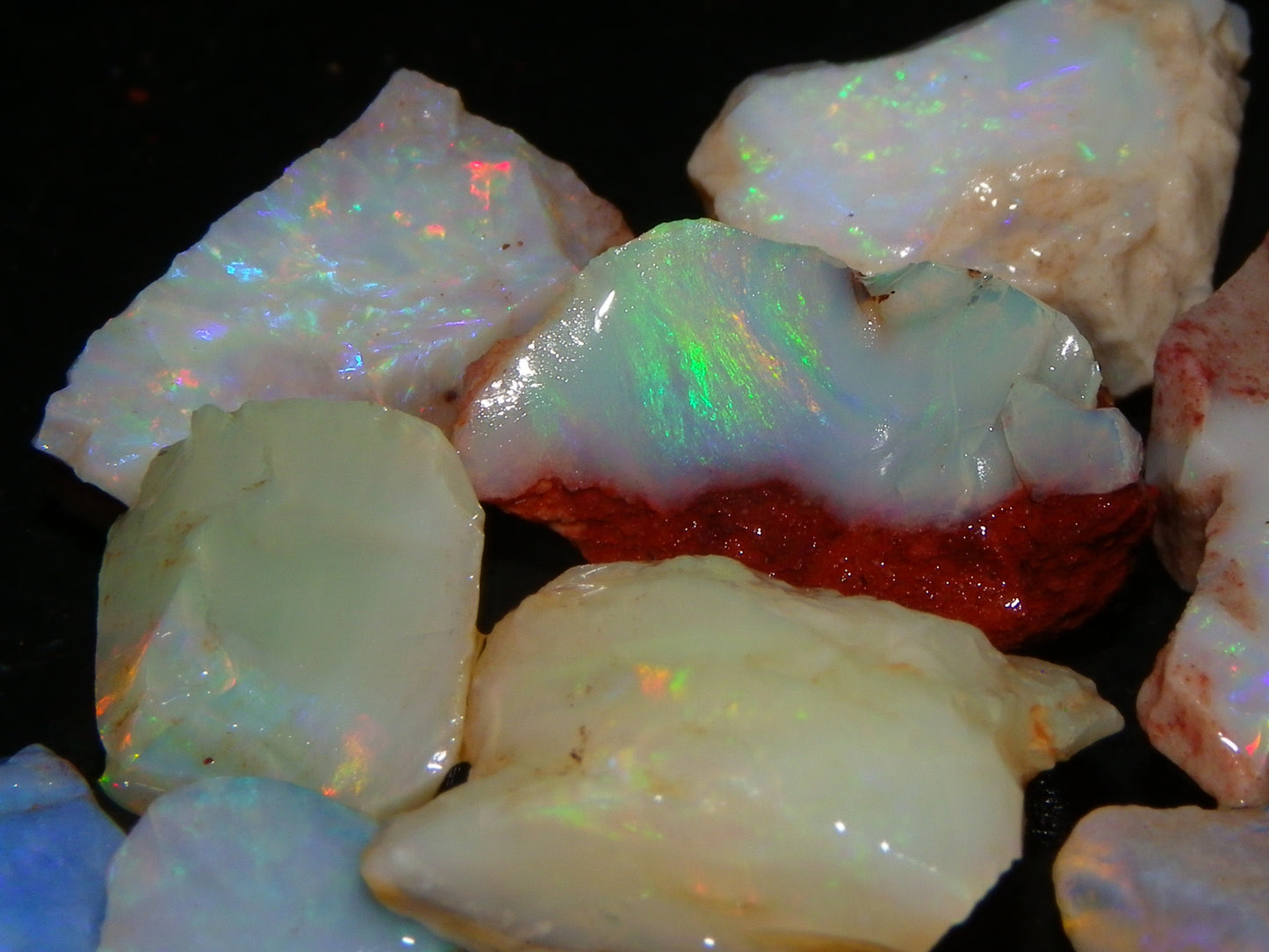 Nice Rough Coober Pedy Opal Parcel 77cts Seam/Crystal Lot Blue/Purples/Multicolours