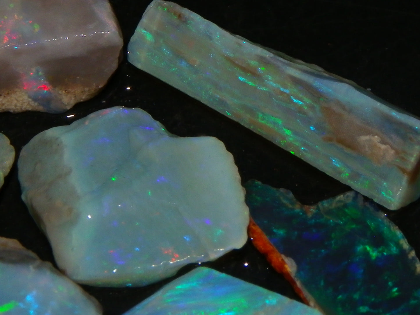 NIce Mintabie Opal Rubs/Sliced/Rough Opal Parcel 37.2cts Some Nice Fires :)