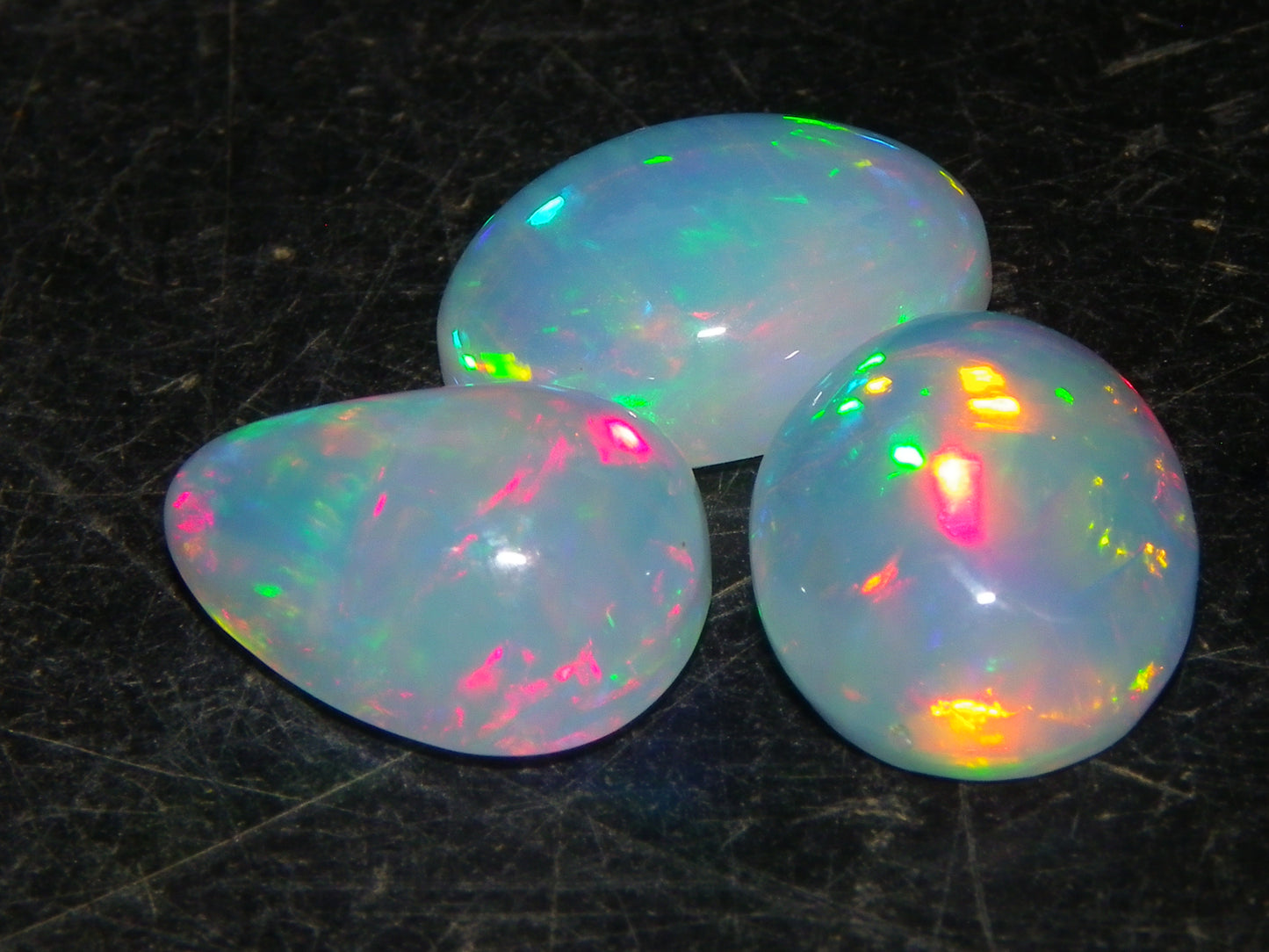 3 Nice Quality Cut/Polished Welo Crystal Opals 10.11cts Multicolour Fires Ethiopia