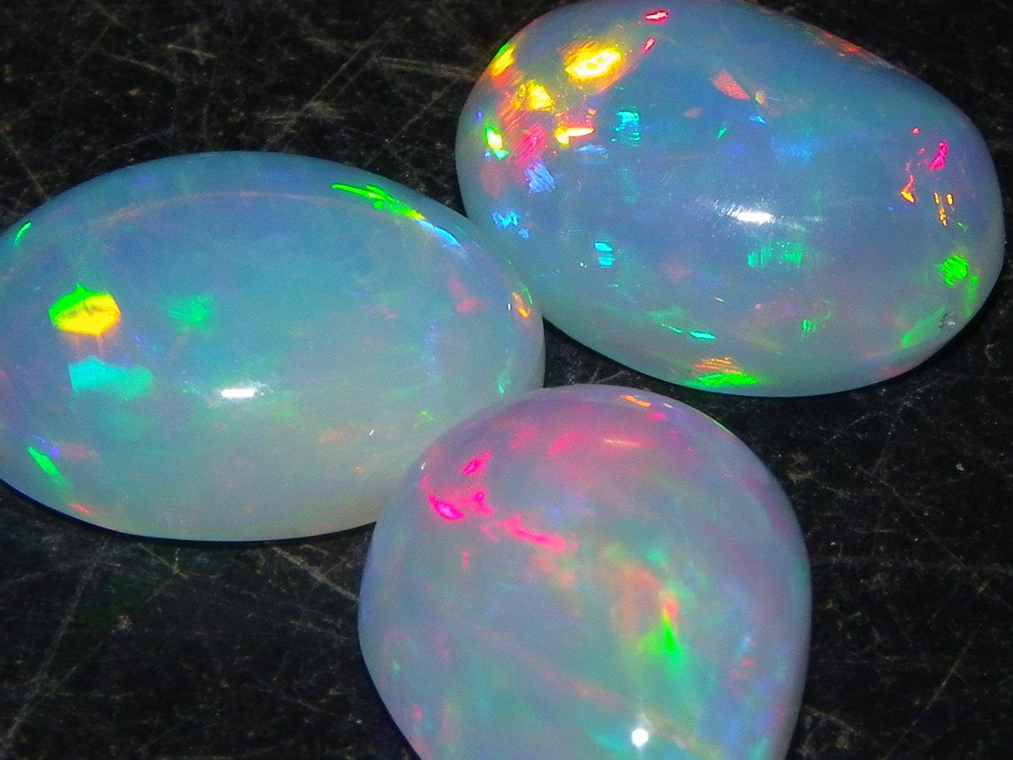 3 Nice Quality Cut/Polished Welo Crystal Opals 10.11cts Multicolour Fires Ethiopia