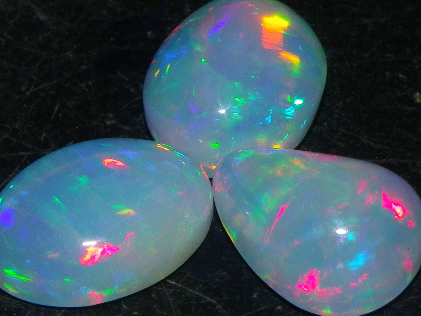 3 Nice Quality Cut/Polished Welo Crystal Opals 10.11cts Multicolour Fires Ethiopia