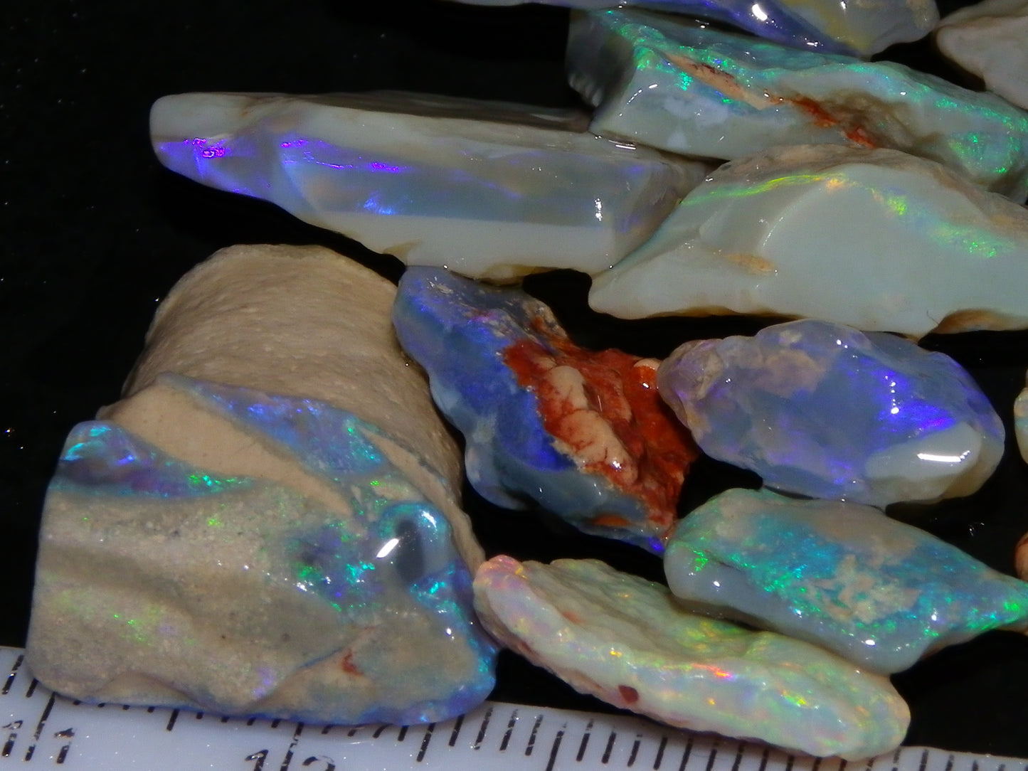 Nice Parcel Rough Lightning Ridge Opals 173.30cts Seam/Crystal/Light Base Fires