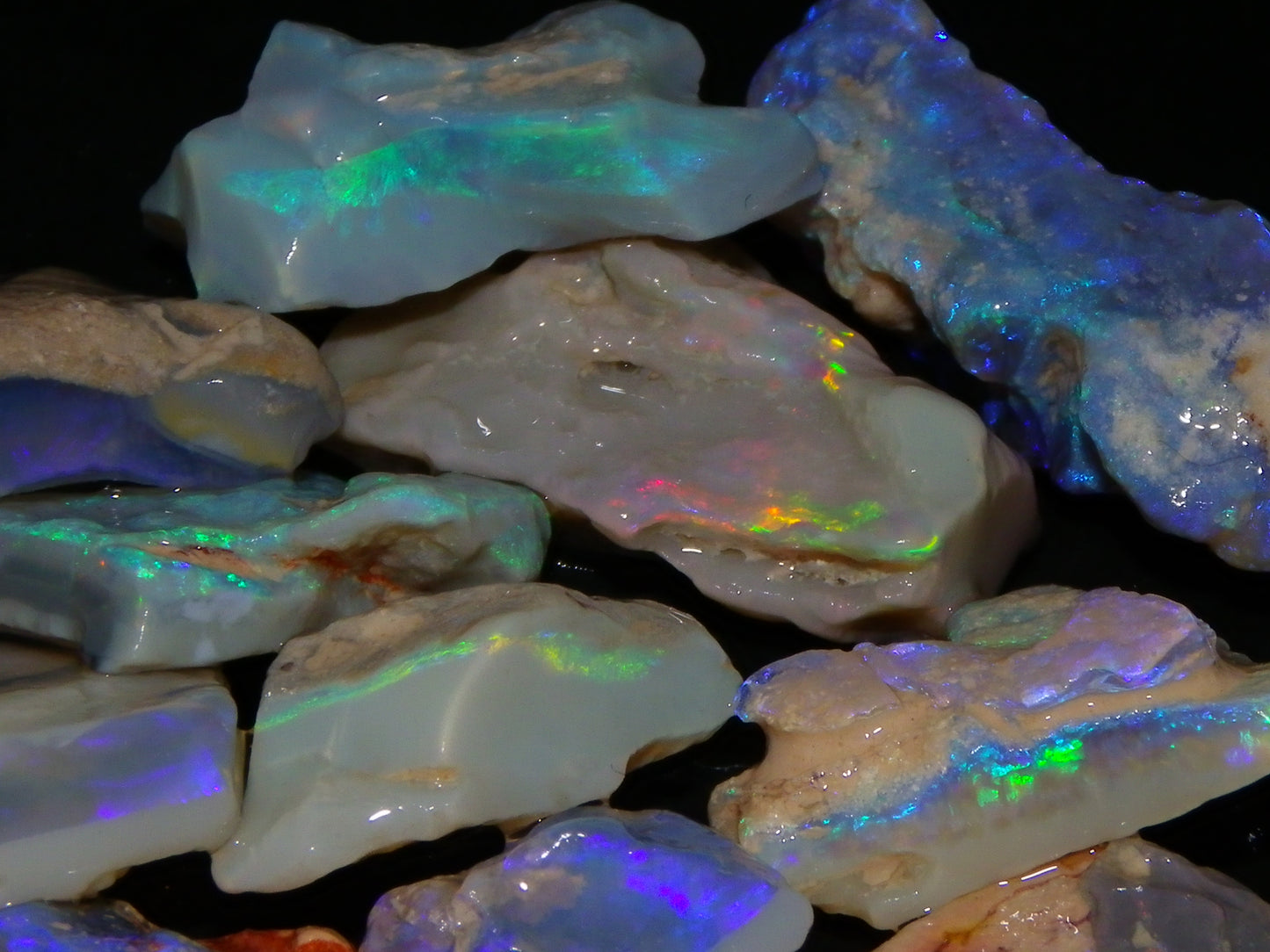 Nice Parcel Rough Lightning Ridge Opals 173.30cts Seam/Crystal/Light Base Fires