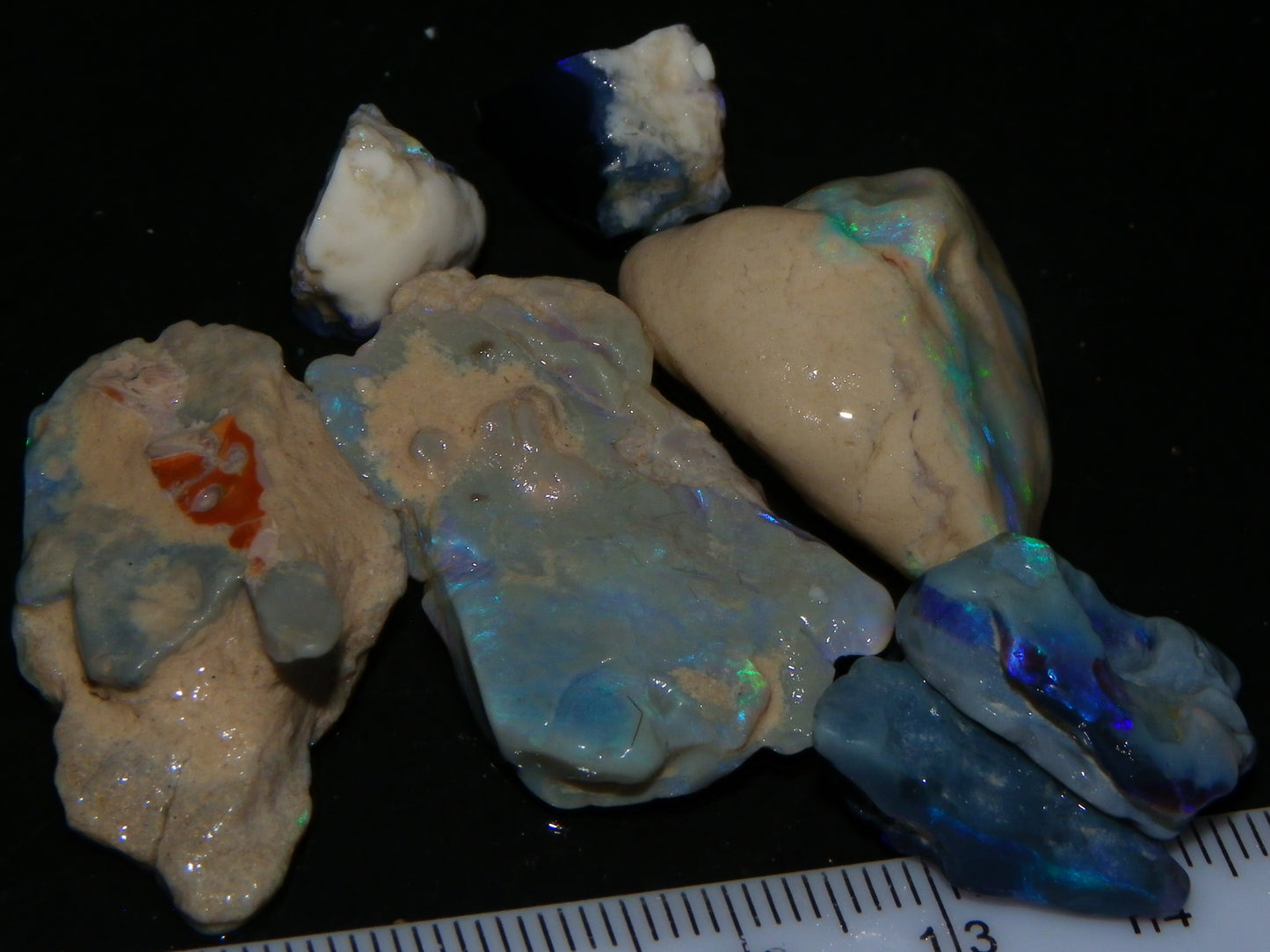 Nice Lightning Ridge Opal Rough/Specimens 112.6cts Nobby/Fossil Base Some Fires