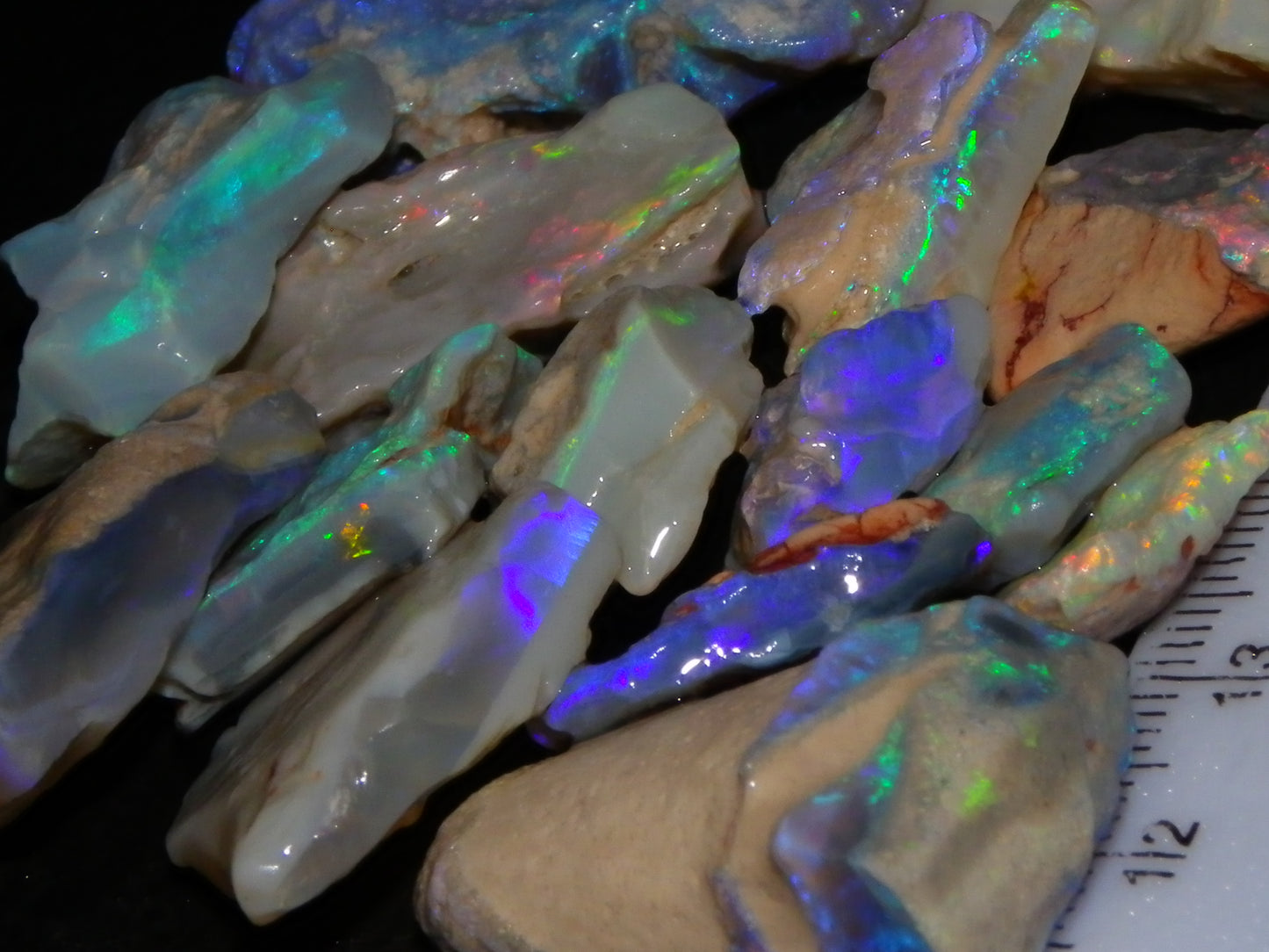 Nice Parcel Rough Lightning Ridge Opals 173.30cts Seam/Crystal/Light Base Fires