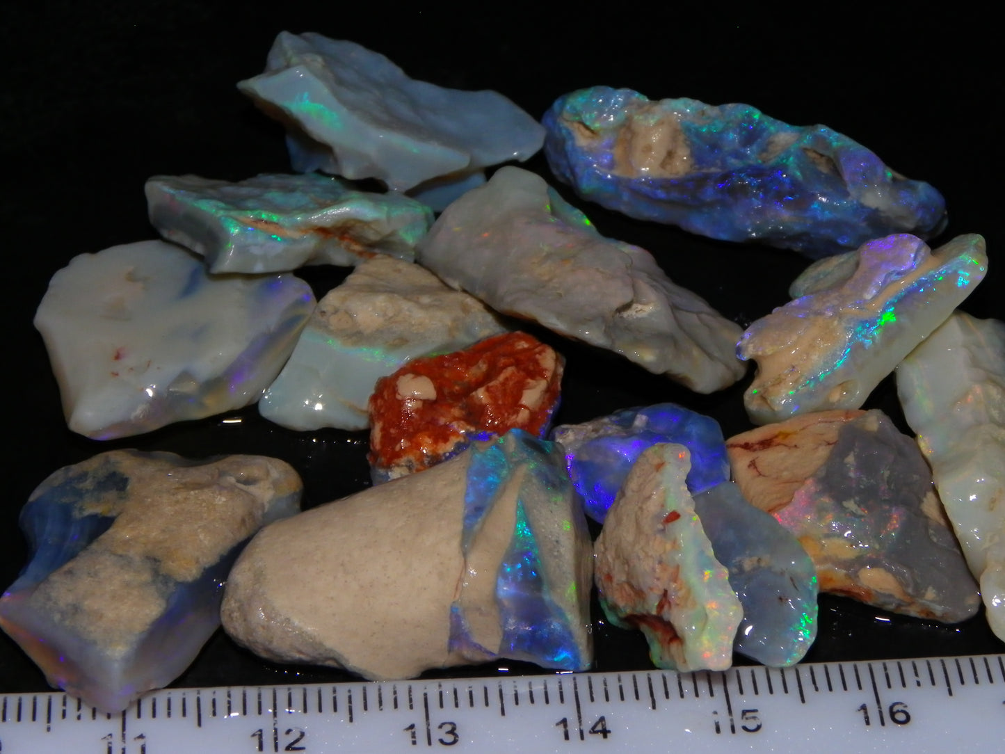 Nice Parcel Rough Lightning Ridge Opals 173.30cts Seam/Crystal/Light Base Fires