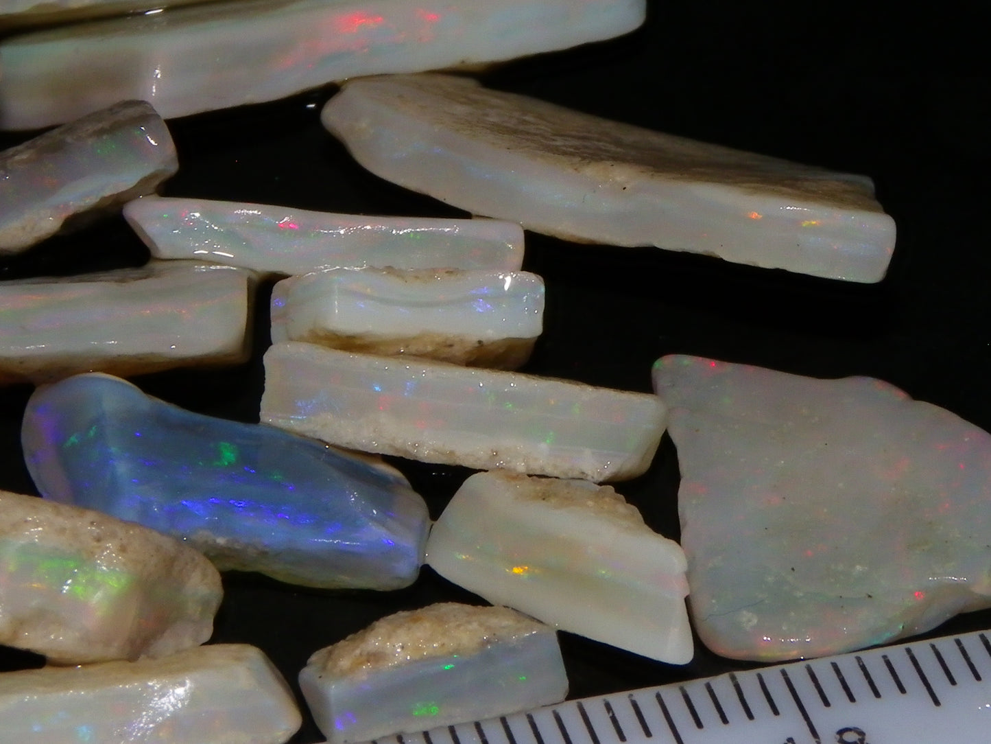 Nice Mintabie Crystal Seam Opal Parcel 111.9cts Bars/Part Bars Fires Multicolours