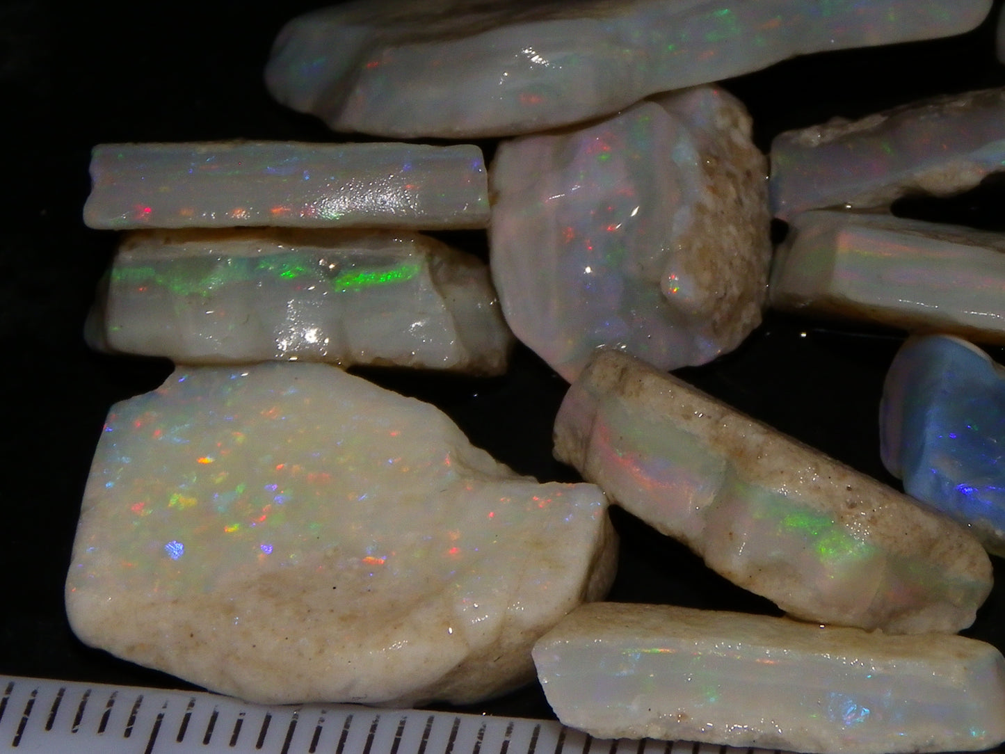 Nice Mintabie Crystal Seam Opal Parcel 111.9cts Bars/Part Bars Fires Multicolours