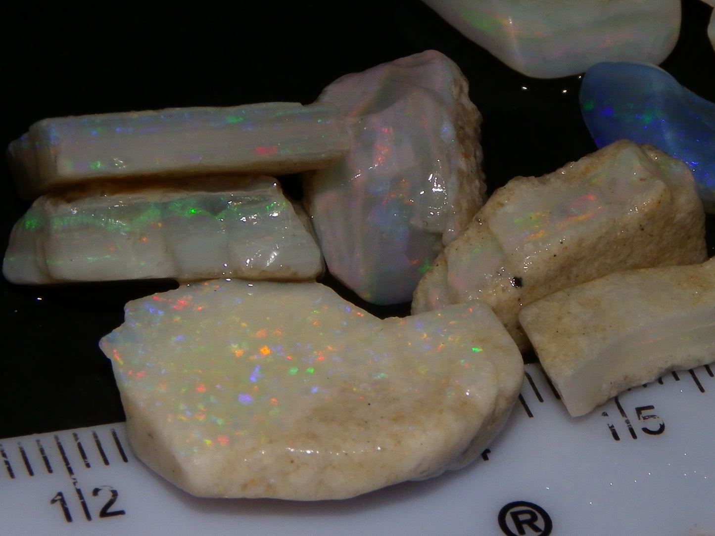 Nice Mintabie Crystal Seam Opal Parcel 111.9cts Bars/Part Bars Fires Multicolours