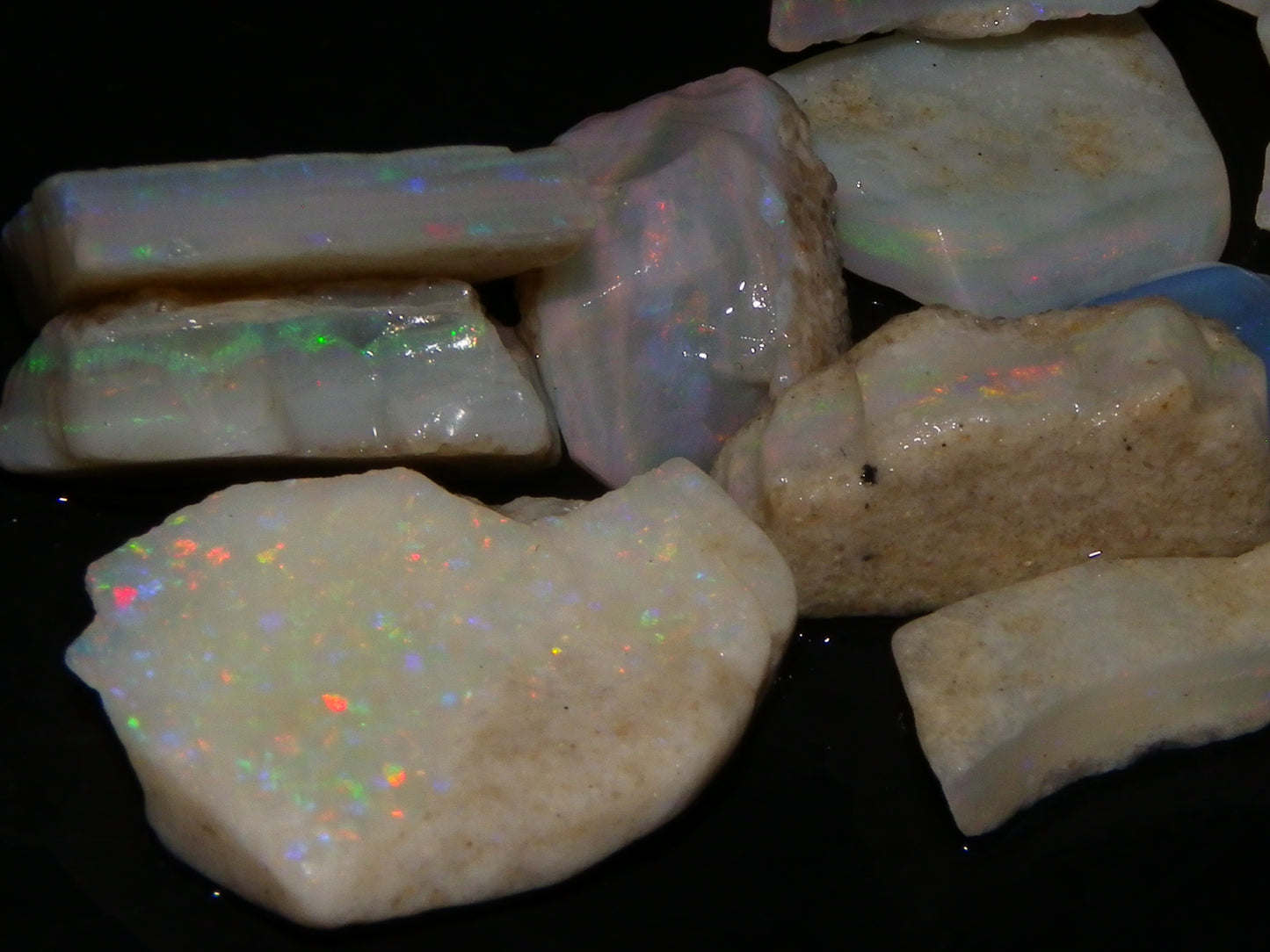 Nice Mintabie Crystal Seam Opal Parcel 111.9cts Bars/Part Bars Fires Multicolours