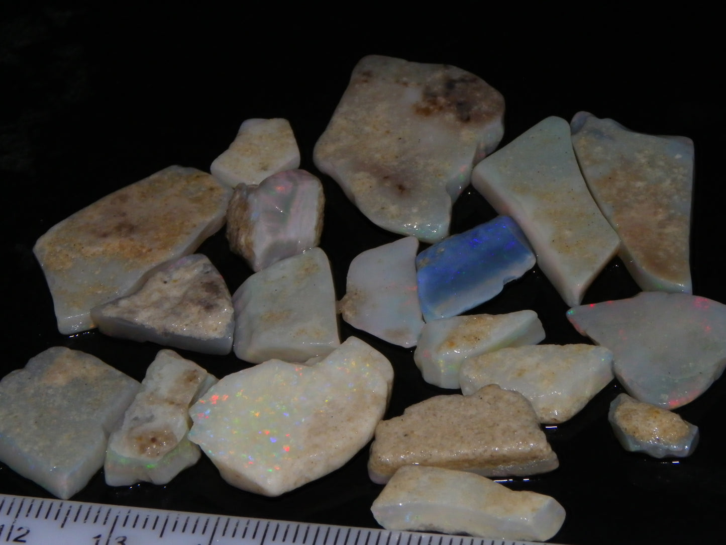 Nice Mintabie Crystal Seam Opal Parcel 111.9cts Bars/Part Bars Fires Multicolours