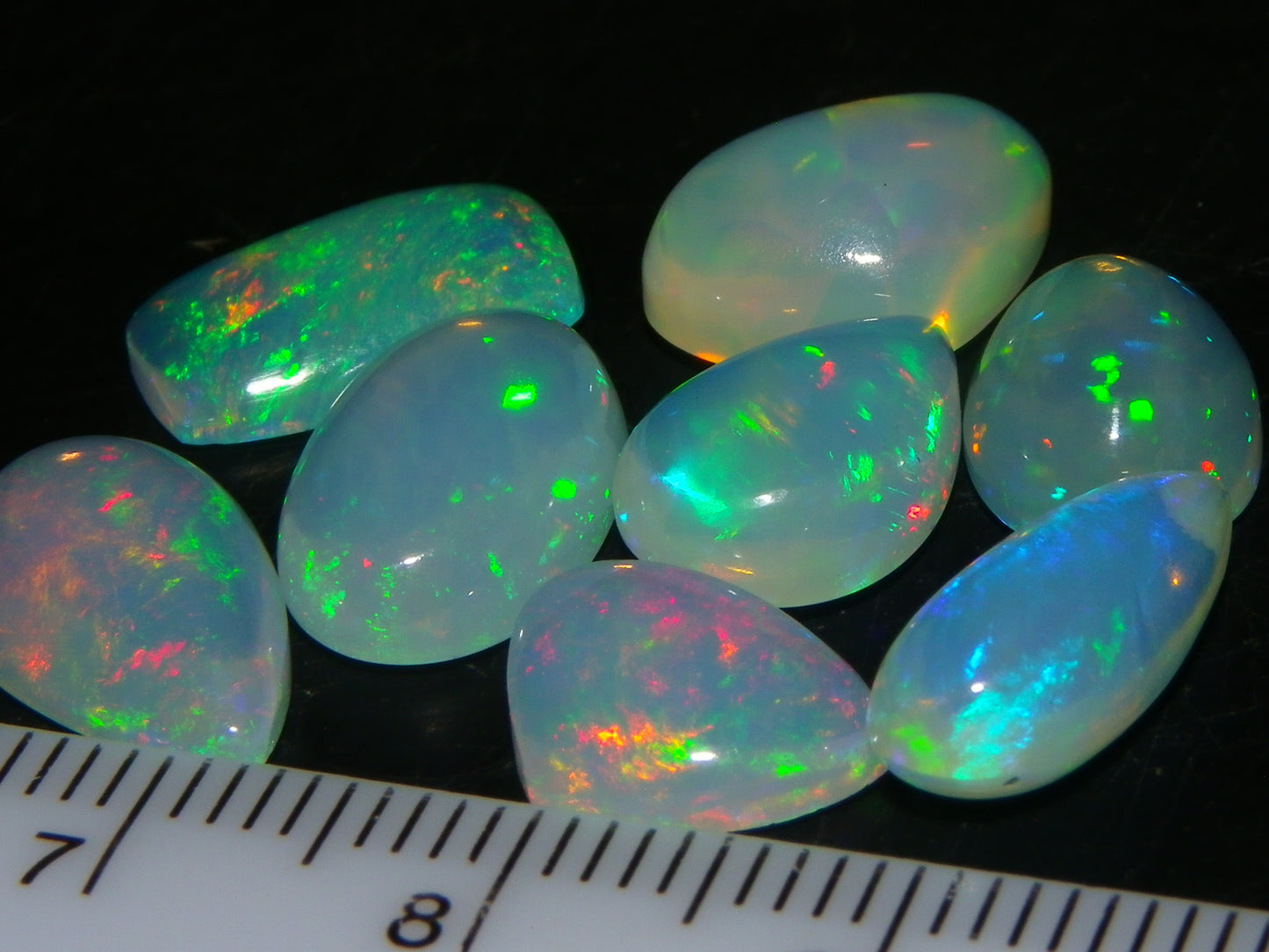 8 Nice Welo Crystal Opals / Cabs 17.2cts Multicolour Fires Ethiopia :)